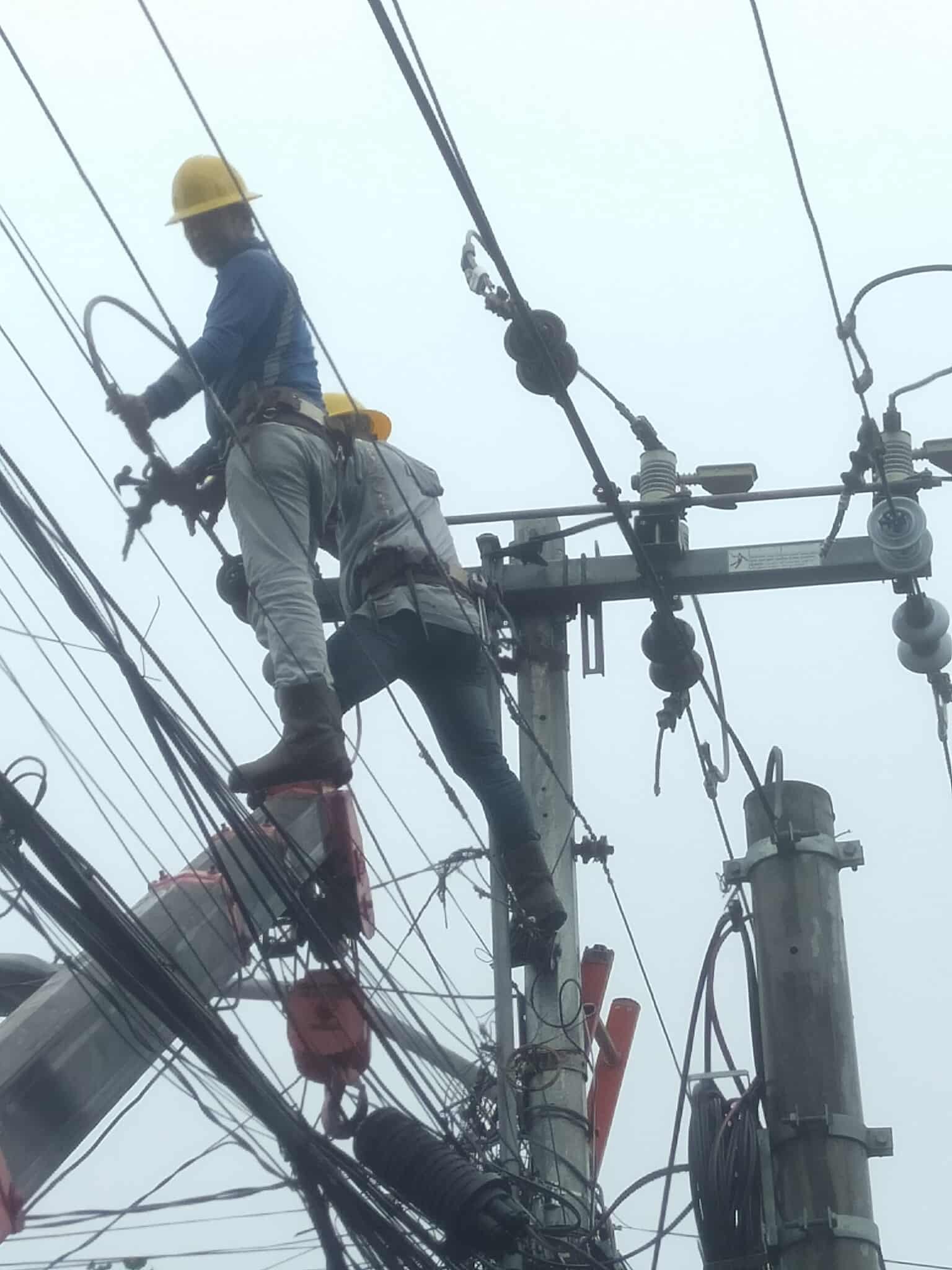 CANORECO - ATM | San Vicente Line Power Restoration Works Kasalukuyan ...