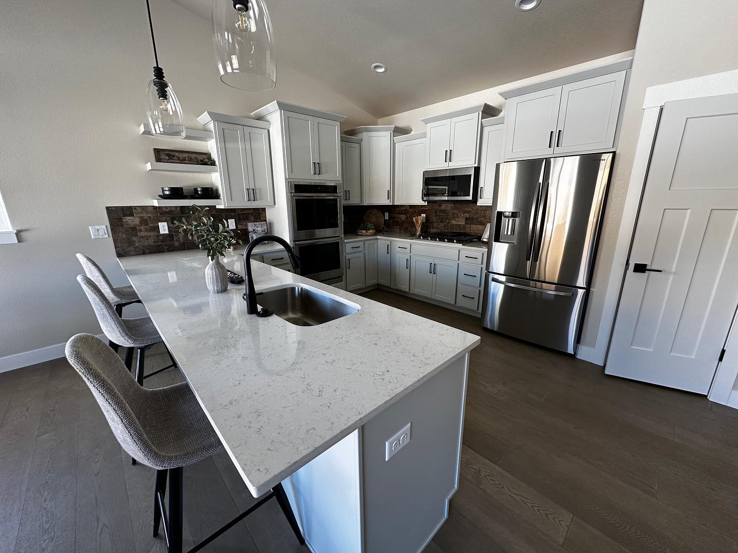 Modern Flooring Interiors Inc. | Cheyenne WY