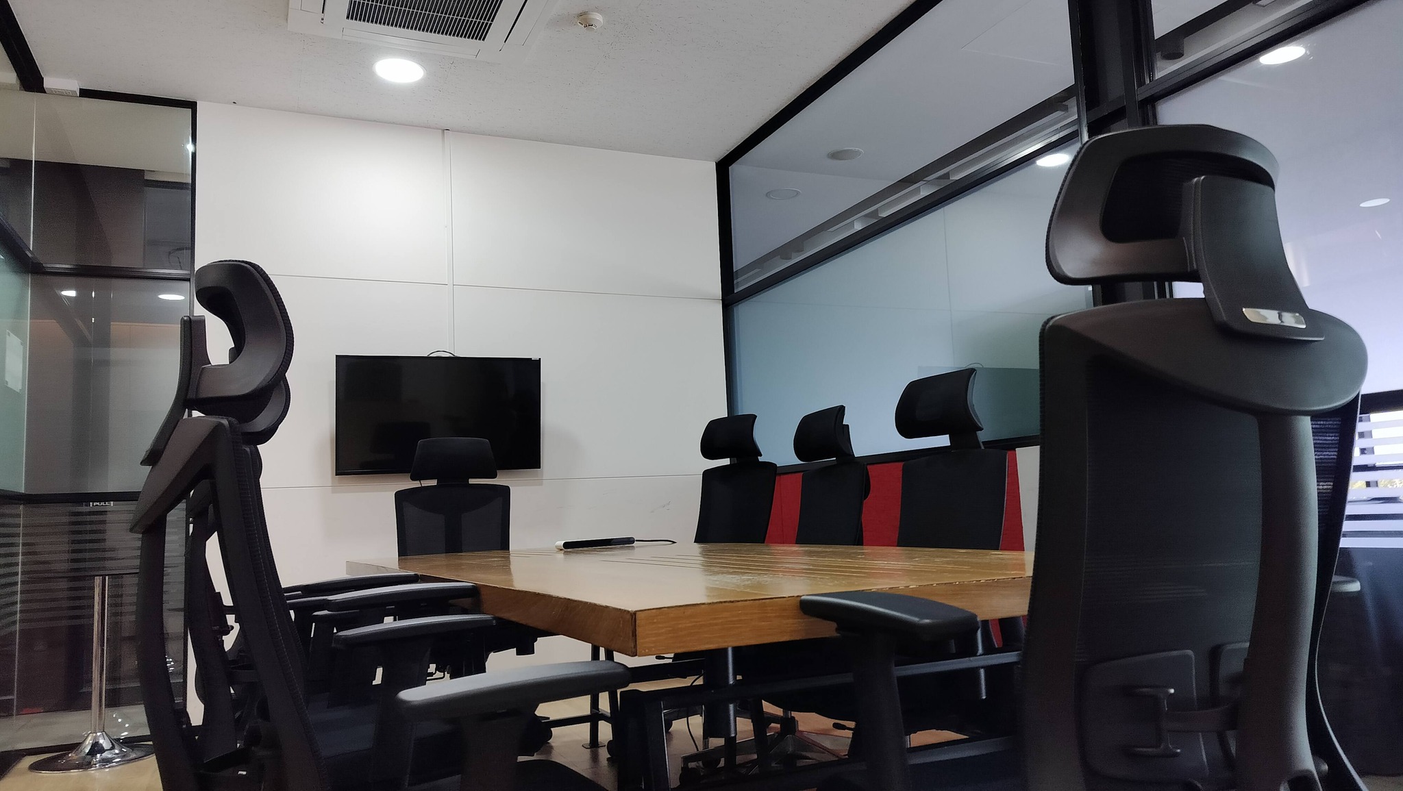 Exspace - 📢ห้องประชุมกว้าง สะดวก ใกล้ MRT ลาดพร้าว🚅... | Facebook