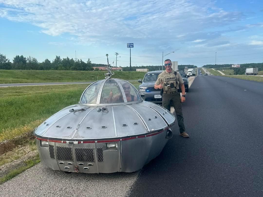 Sheriff's office pulls over UFO driving on interstate