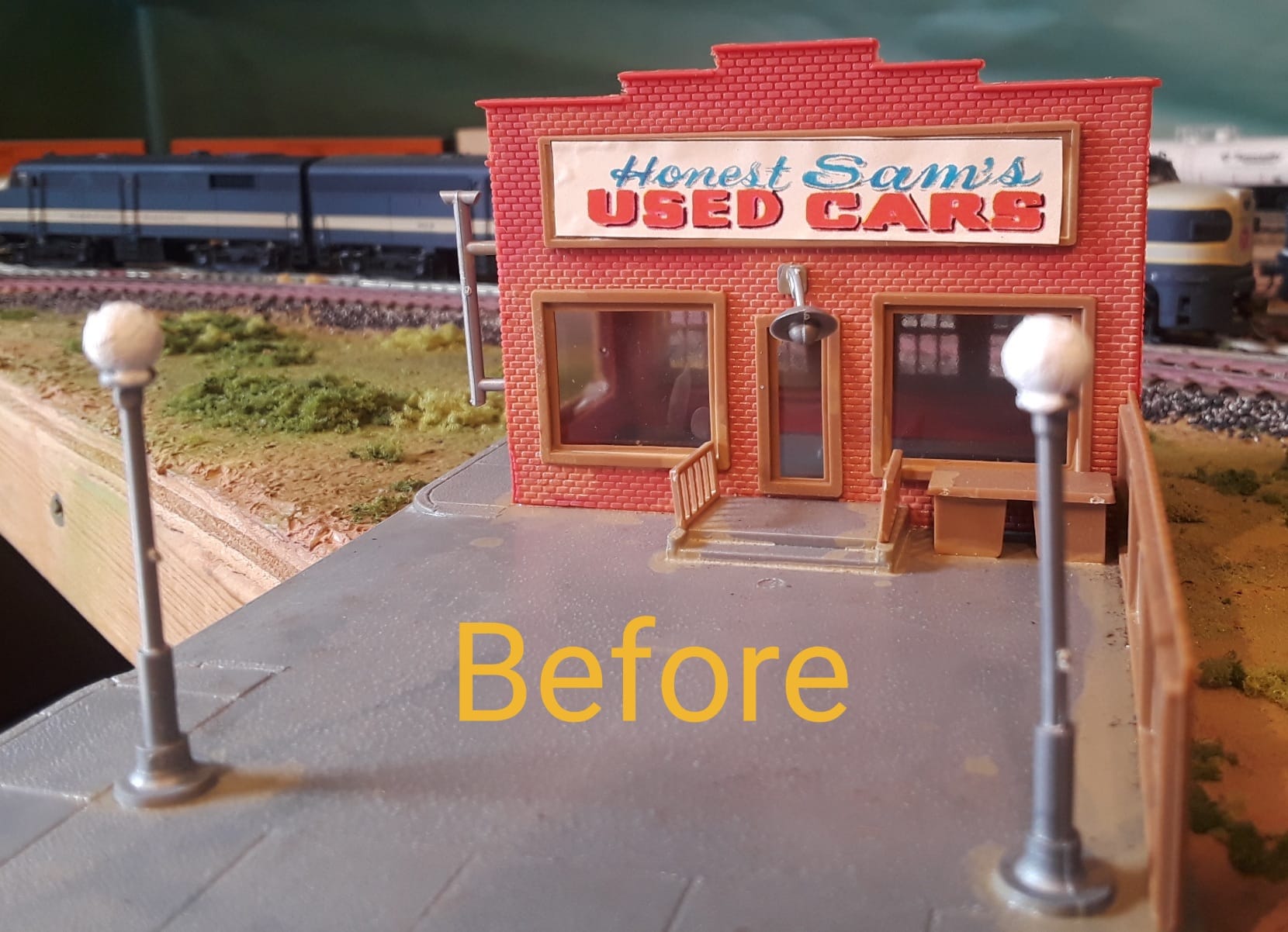 UK Made Model Railway Superquick Water Tower & Weighbridge Card Model Kit - 1/72 Scale For OO/HO Model Railways Card Model Weighbridge