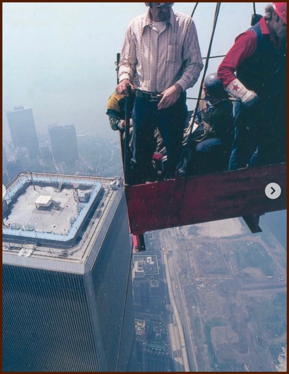 US - Iron Workers from New York Local 40 and PANYNJ moving a section of ...