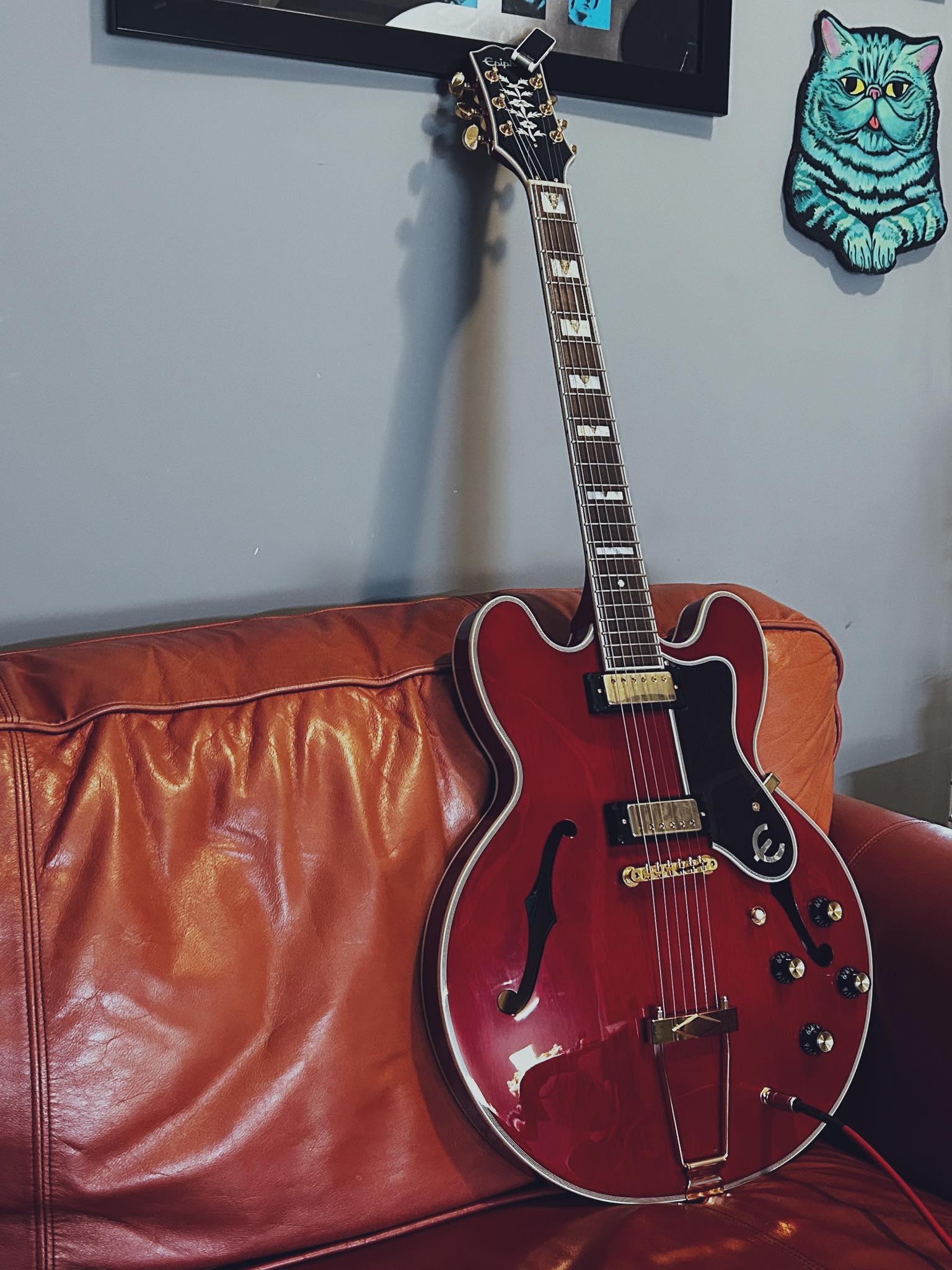 150th anniversary Epiphone Sheraton with mods