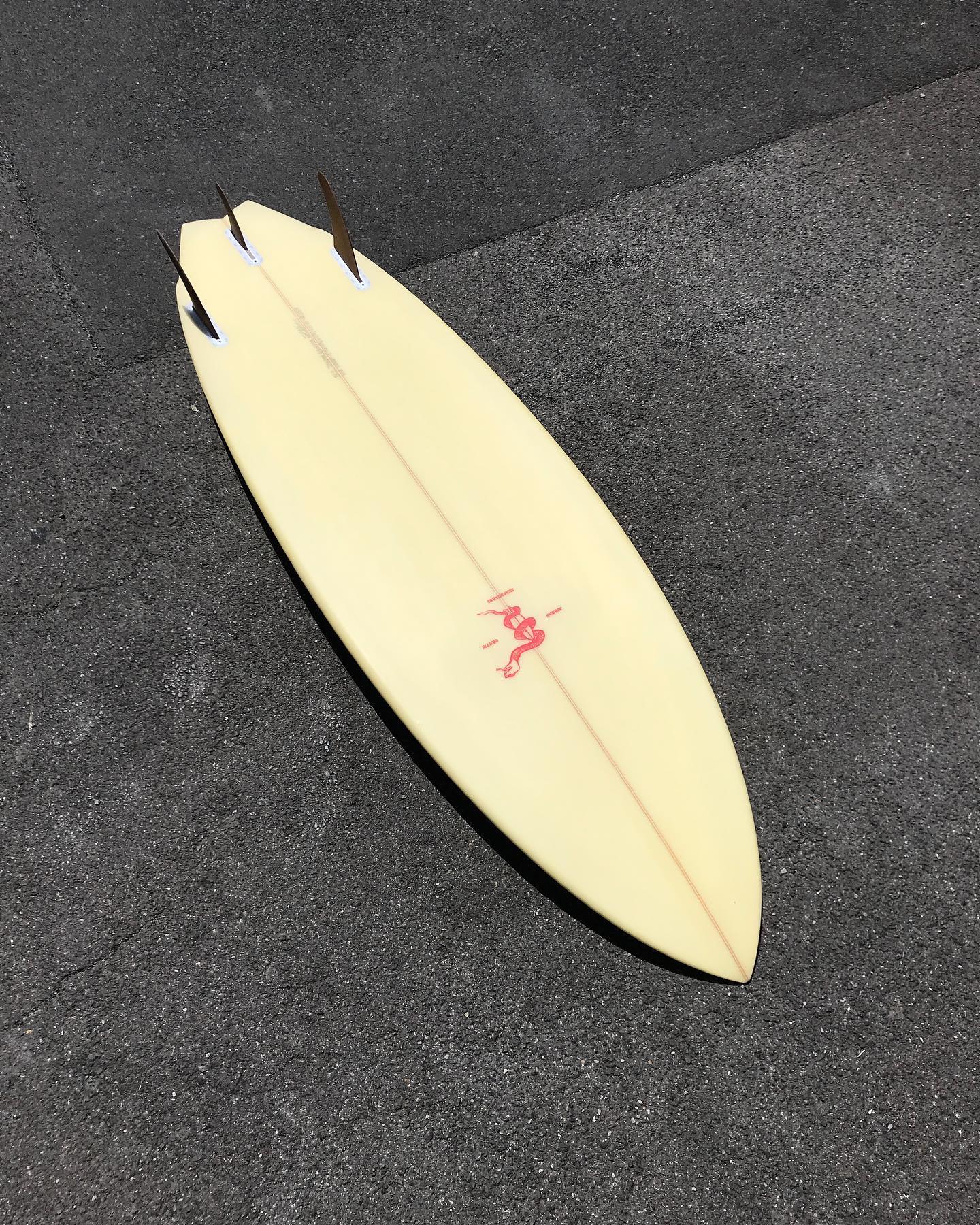サーフィン・ボディボード Elmore surfboard \