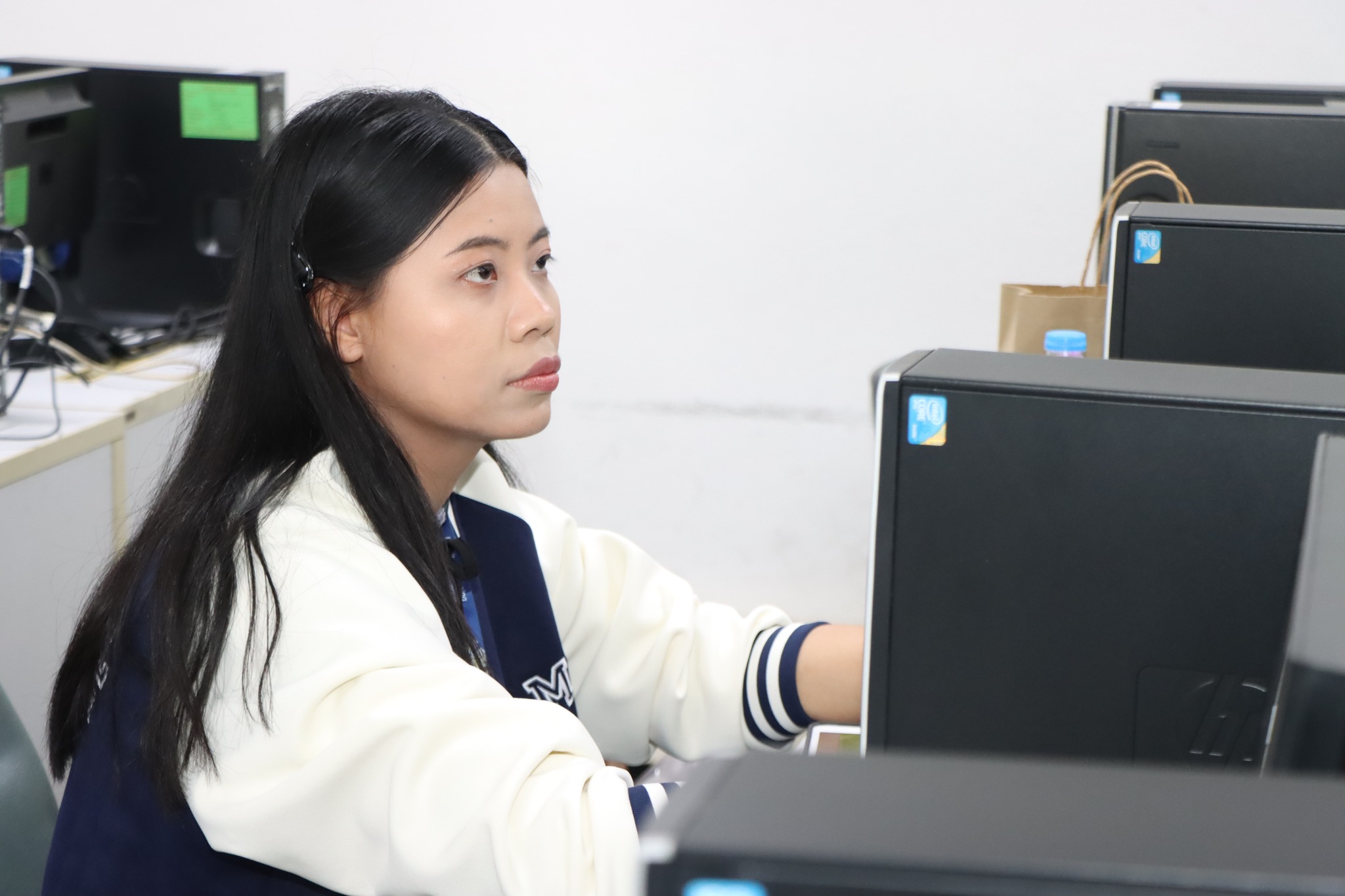 โครงการ “Thesis Forum 2568” ในหัวข้อ “Data interpretation and ...