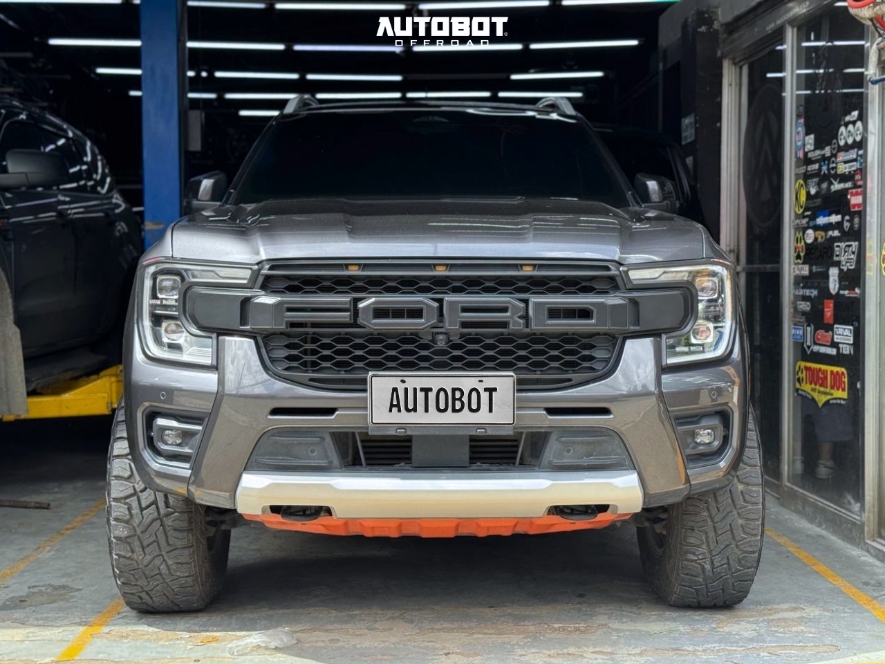 Autobot - Ford Ranger just checked in! 🚙 Ford SUVs and 4x4s keep on ...