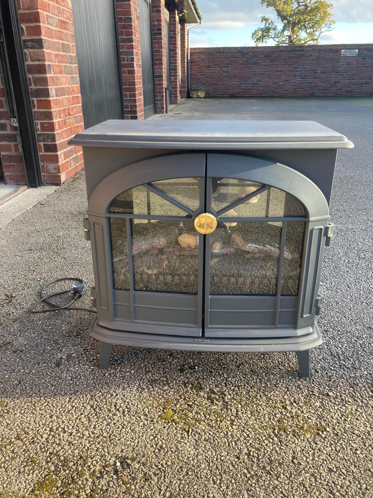 Dimplex Stockbridge Stove - Model SKG20. £85 Excellent used 