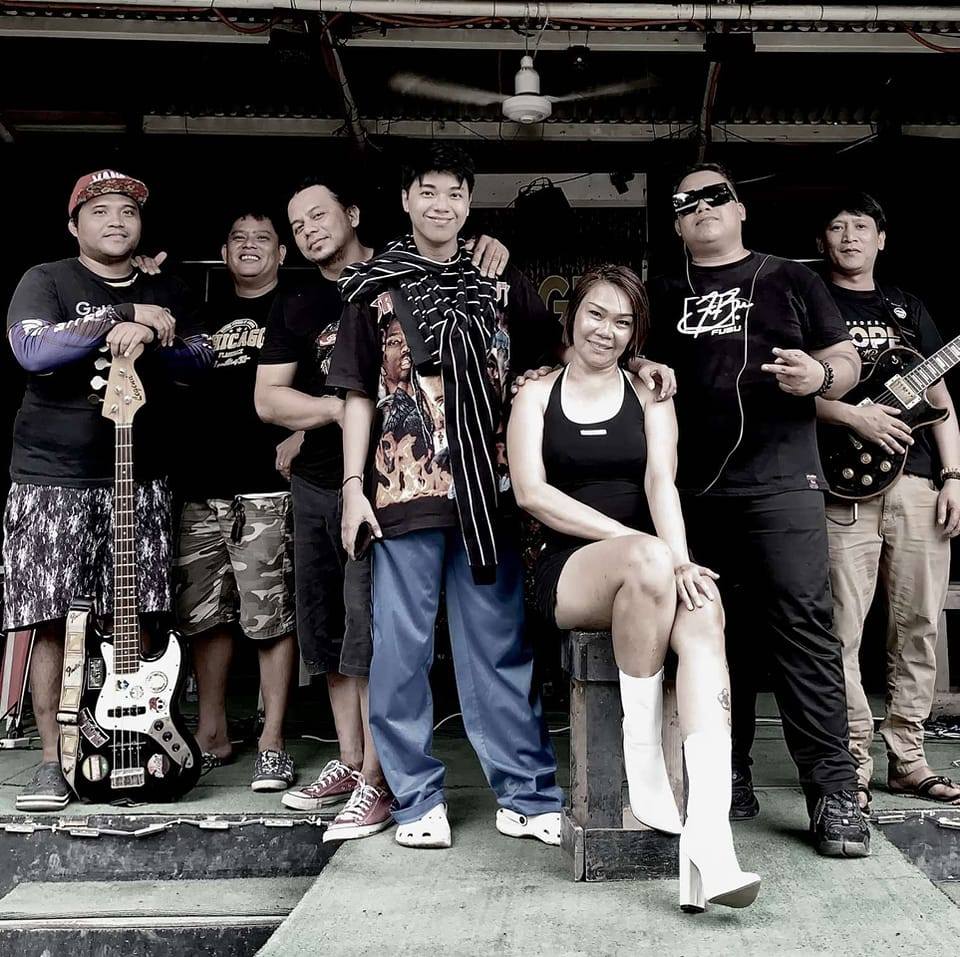 New Wave Band