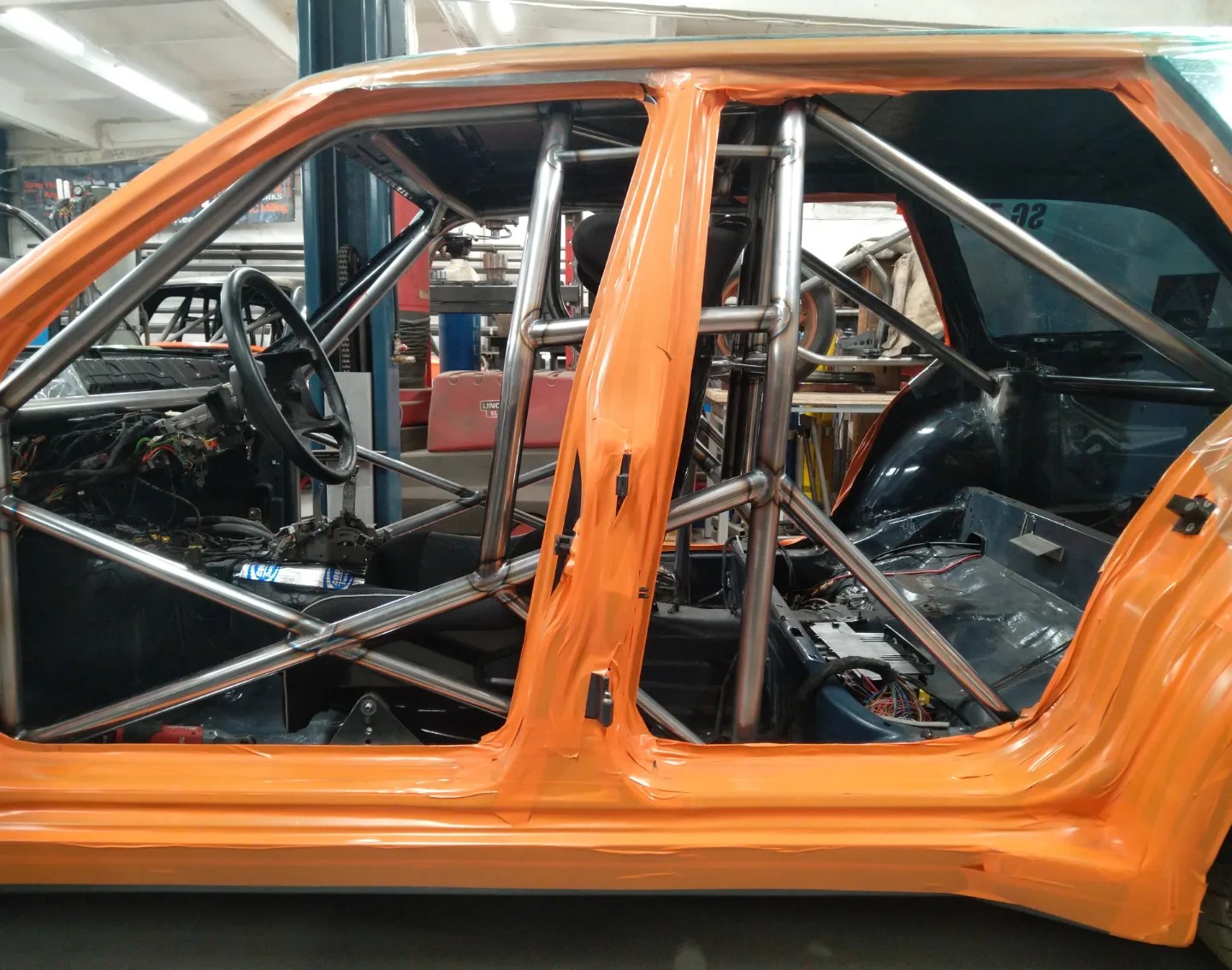 Tig welded roll cage from... - Harri's Weldworks & Motorsport