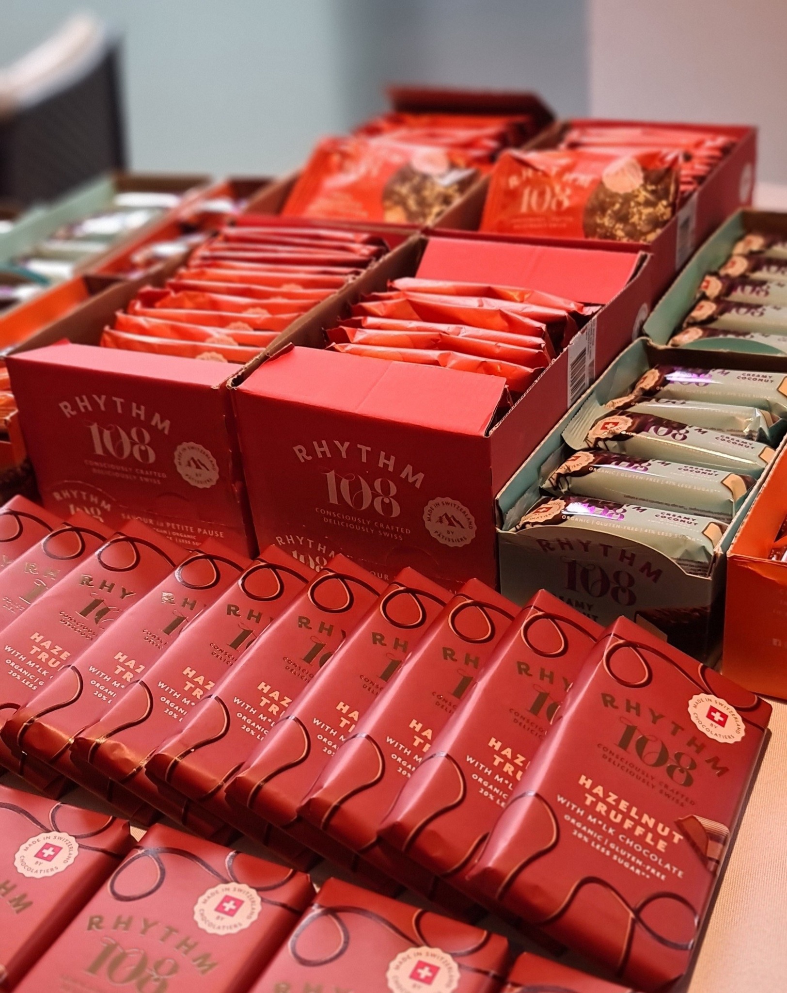 Gems Sampling - 🍫 The sweetest afternoon treat! We...