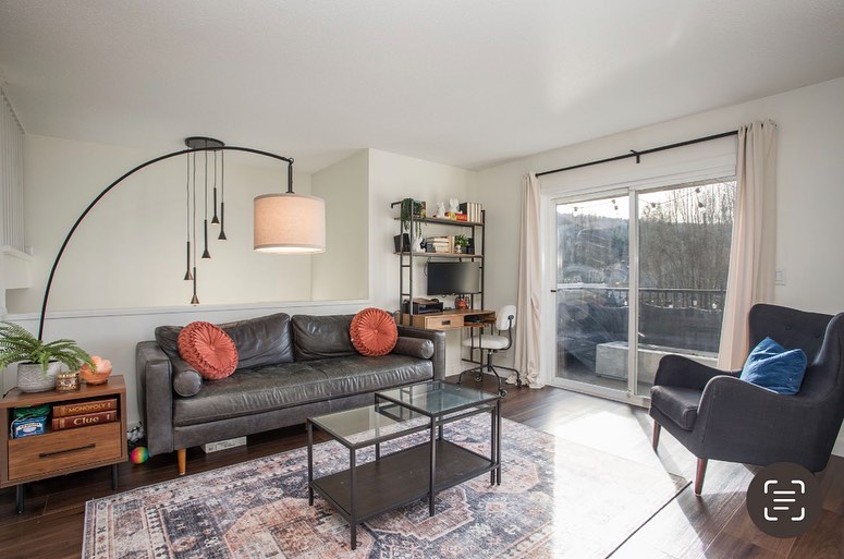 Amy & Scotti : ALTO GROUP Homelife Benchmark Realty White Rock | Surrey BC