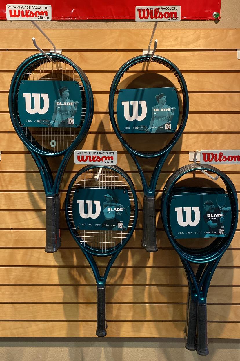 Supersports Hot Item ! Wilson : BLADE Serena William 104 Autograph