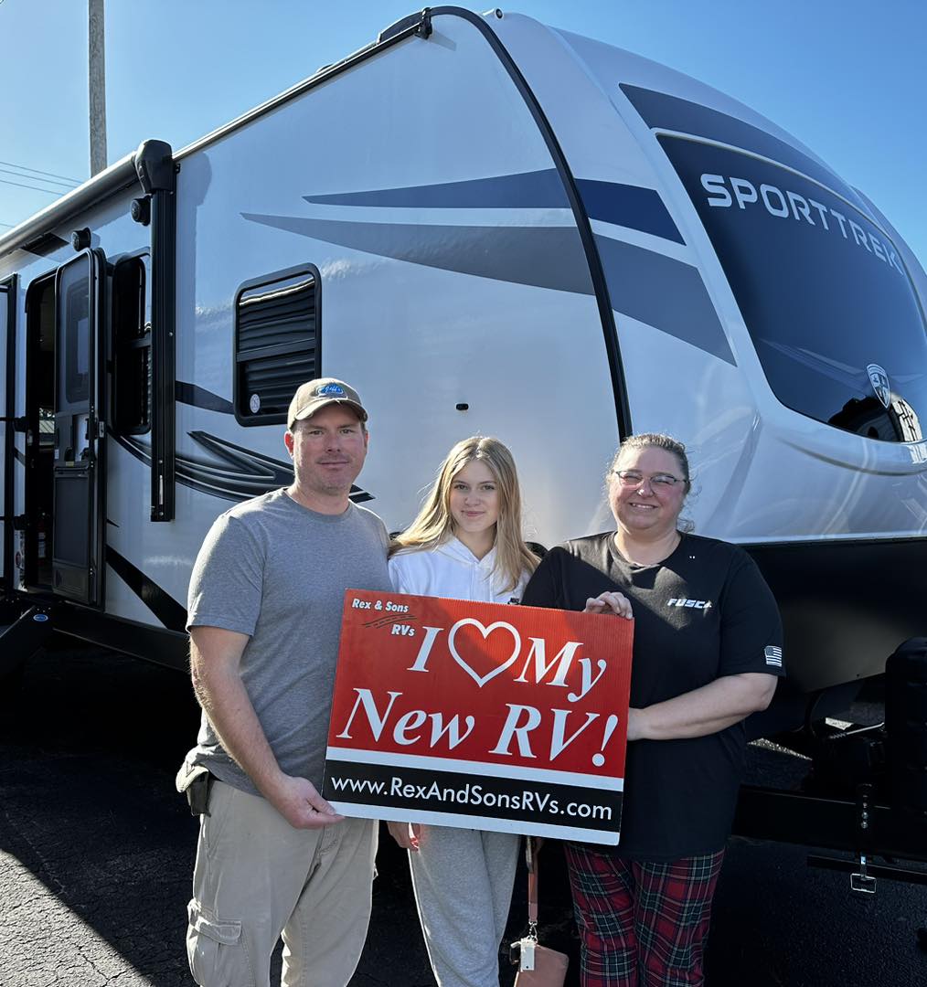 🎄Congratulations to the Newest members... - Rex and Sons RVs