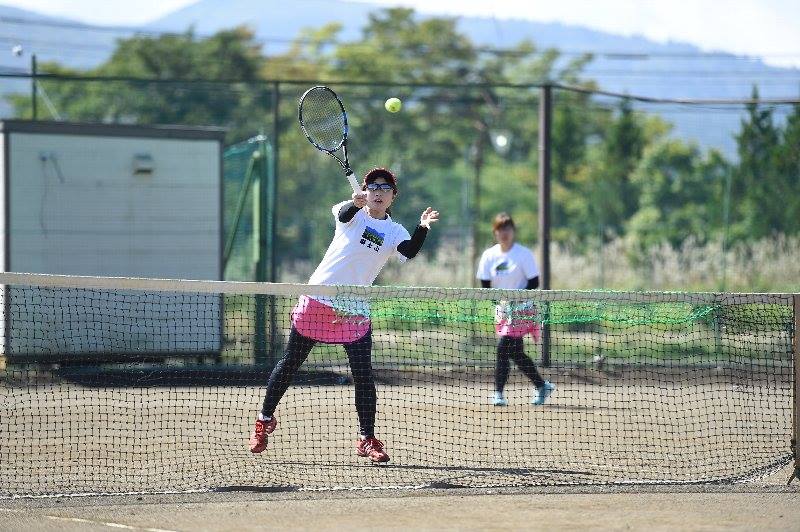 山中湖テニストーナメント テニス雑誌 スマッシュに山中湖チャレンジカップ大会模様は10月21日発売に記載されます Facebook