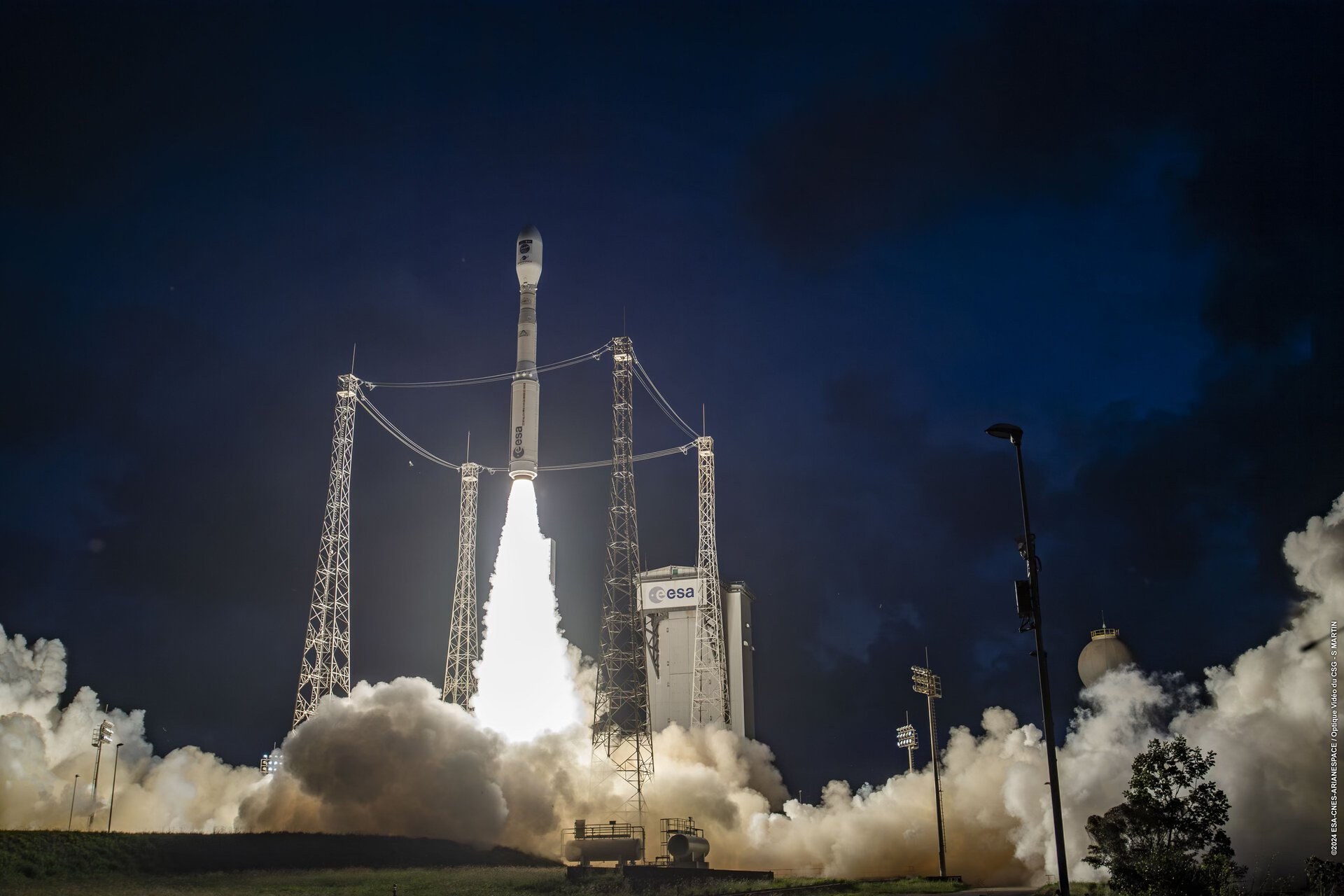 Spaceth.co - Vega C Return to Flight ESA ปล่อยดาวเทียม Sentinel-1C สู่ ...