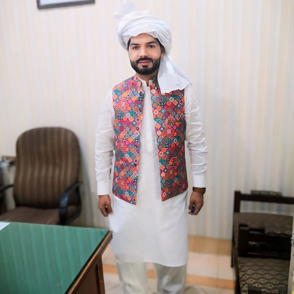Rj Usman Akbar