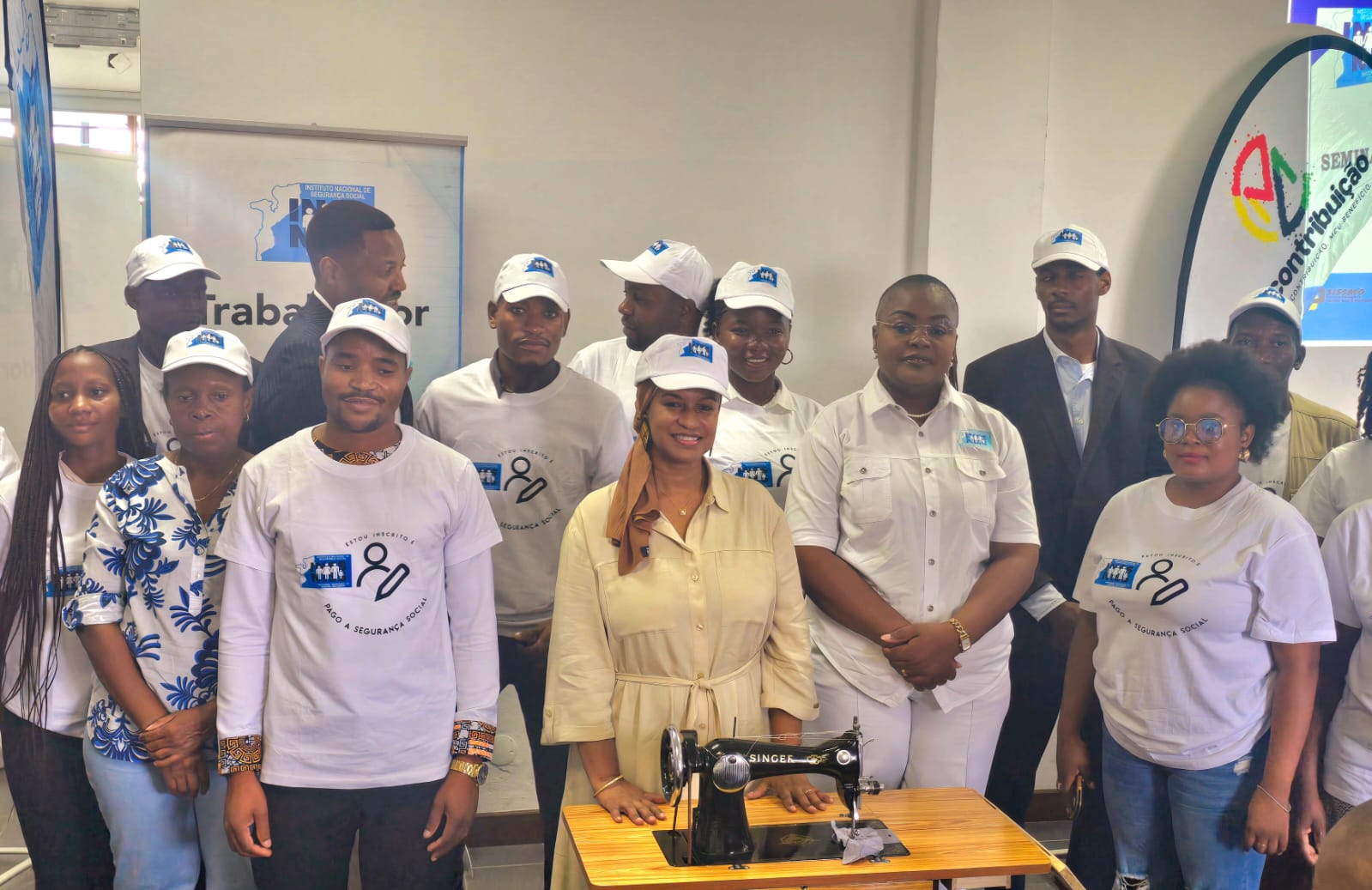 INSS Moçambique - CERCA DE 400 ESTILISTAS INSCRITOS NO... | Facebook