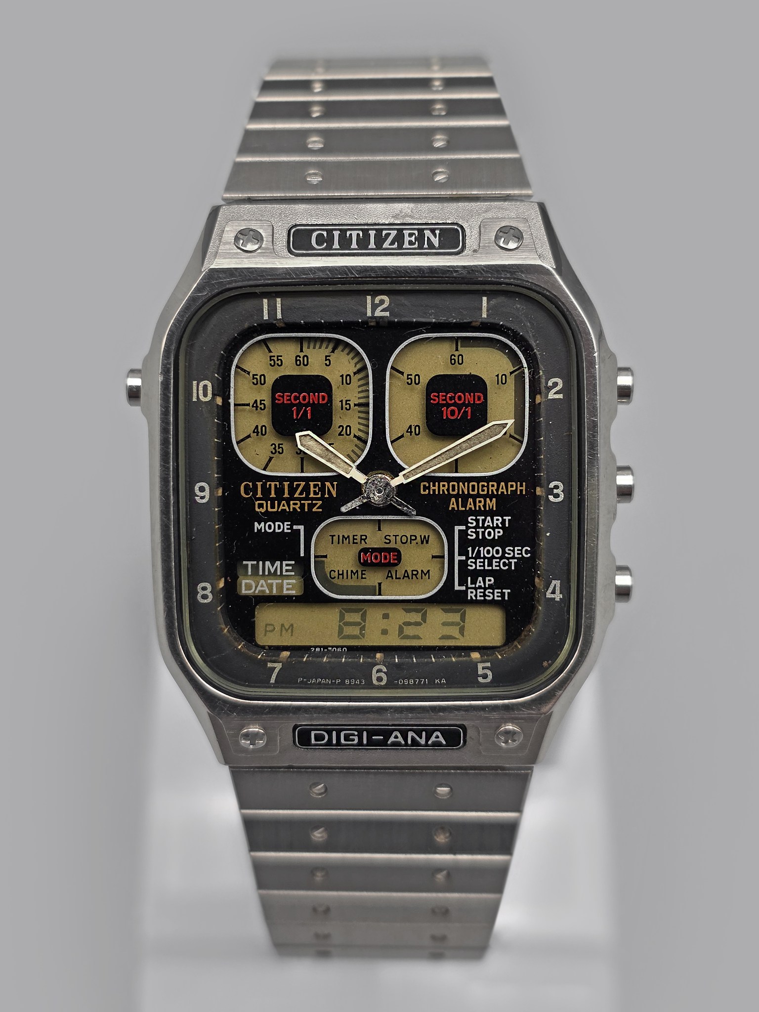 Vintage Citizen Robot Face 8943-083661 Digi-Ana Quartz Chronograph