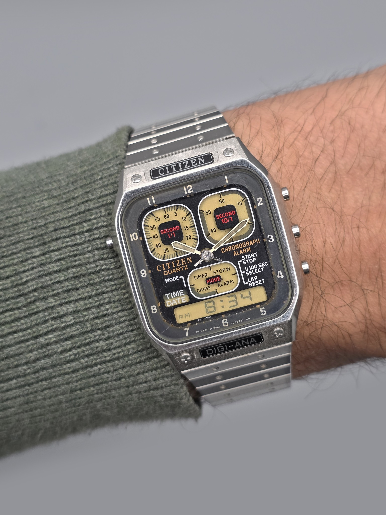 Vintage Citizen Robot Face 8943-083661 Digi-Ana Quartz Chronograph