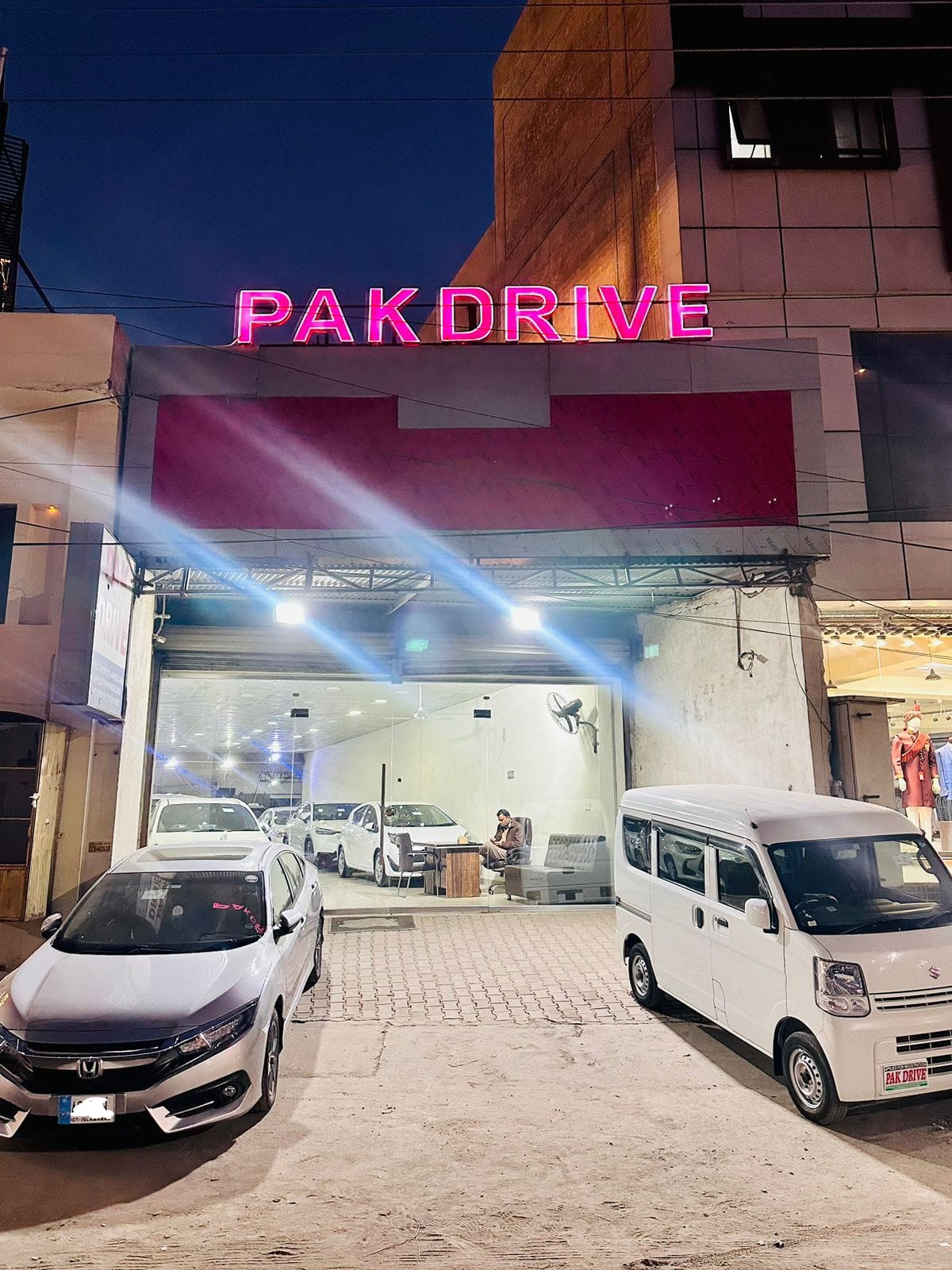 Pak Auto Store - Hyundai introduces 2021 Elantra hybrid WorldWide with ...