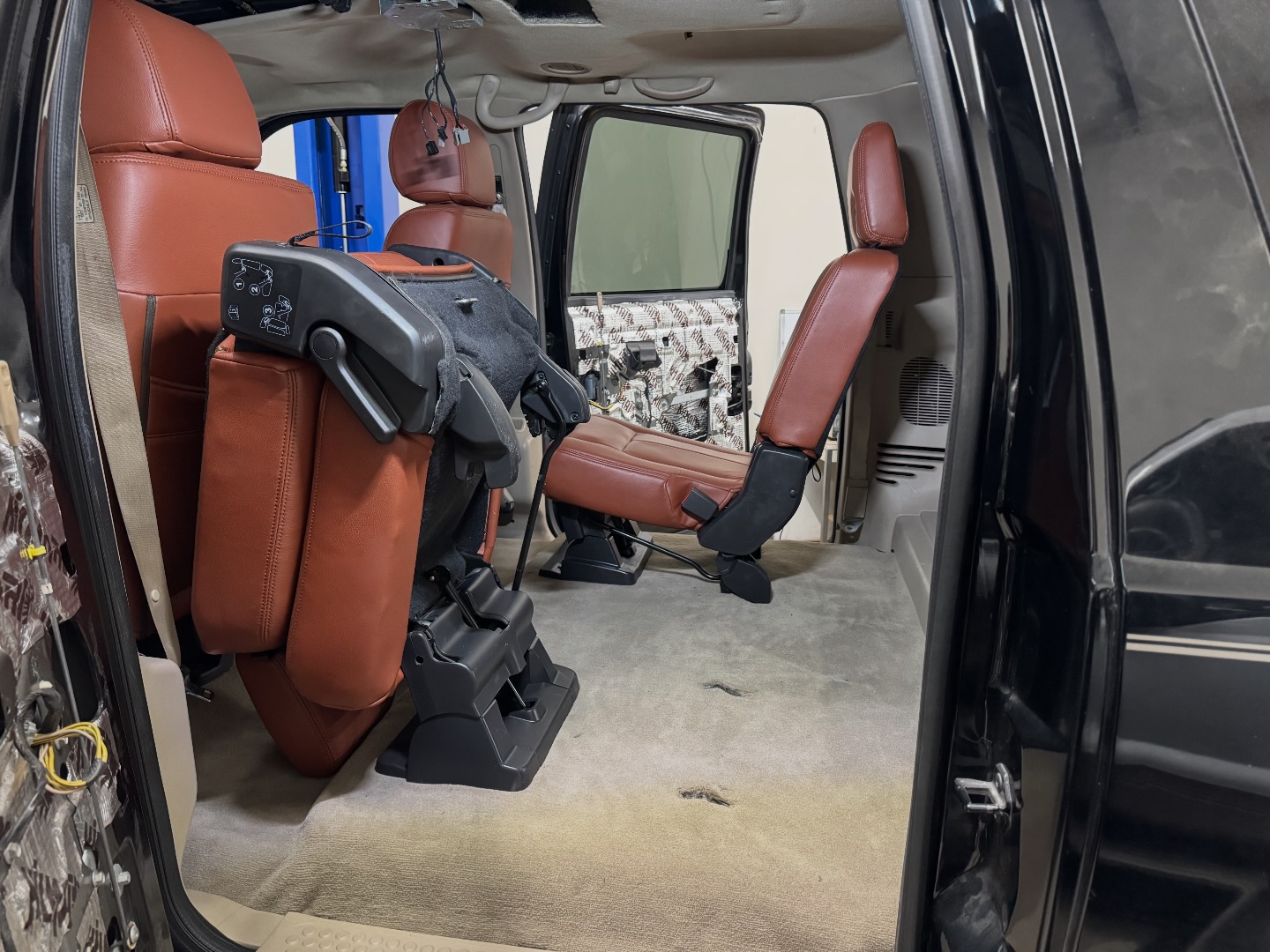Excursions - Ford Excursion interior restoration and upgrades! Sound ...