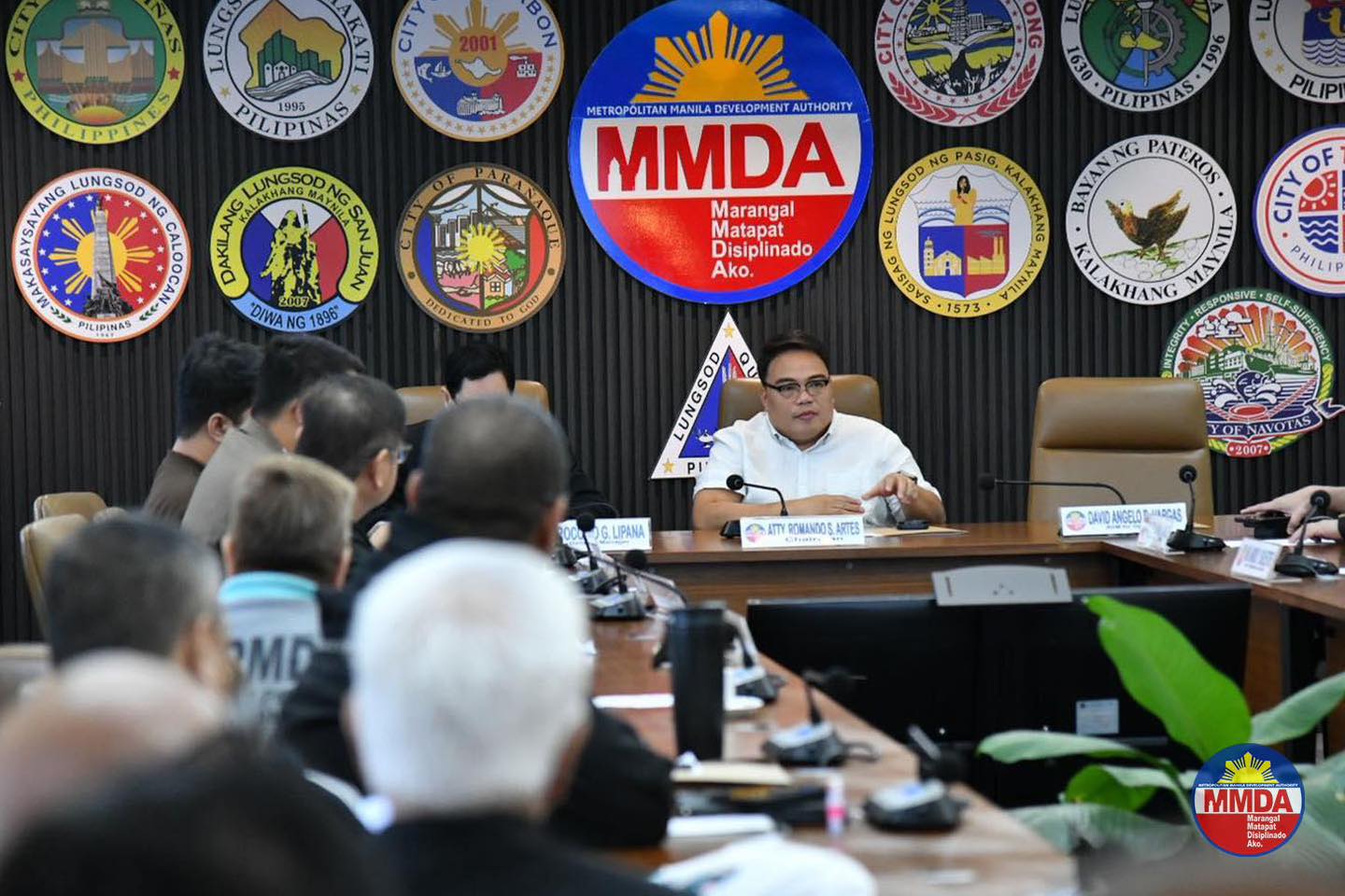 MMDA - Nakipagpulong si Metropolitan Manila Development... | Facebook