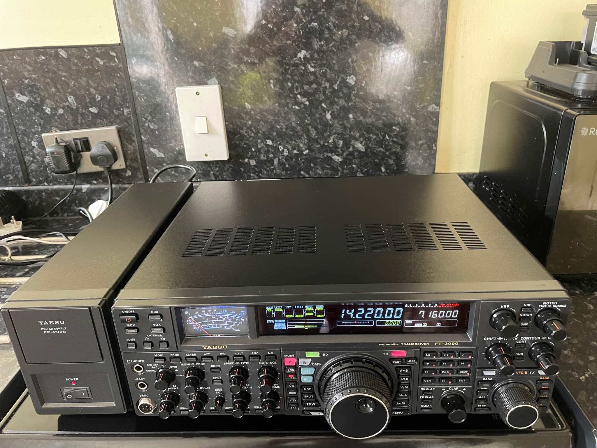 Yaesu FT-2000D 200W power supply requirements