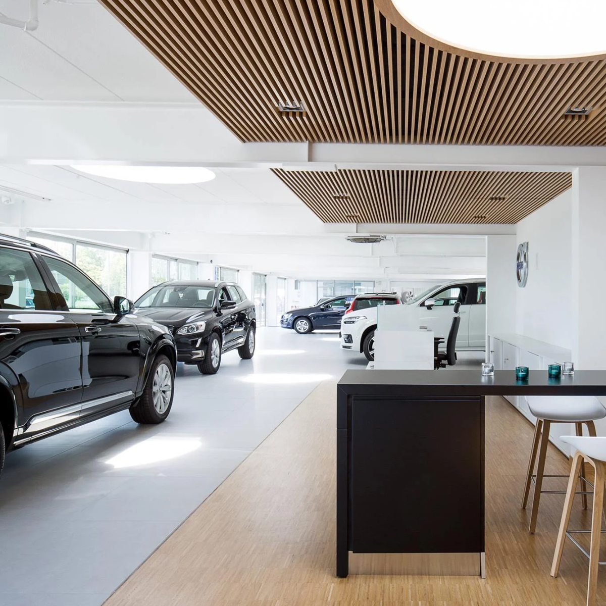 Autohaus Schmitz Tesla