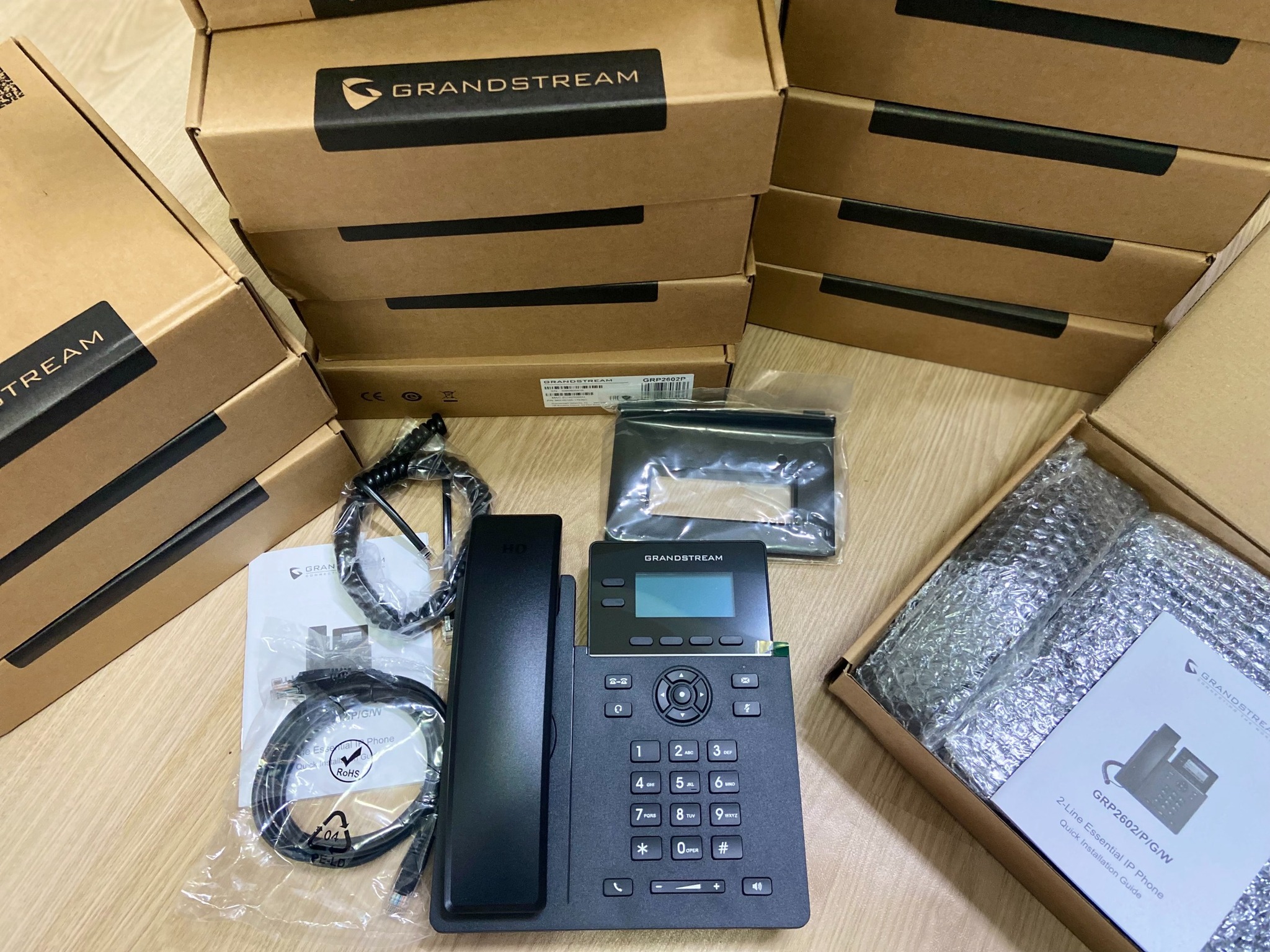 บริษัท - #โทรศัพท์-IP-Grandstream-GRP2602P-เสียง-HD **คุณสมบัติหลักของ ...