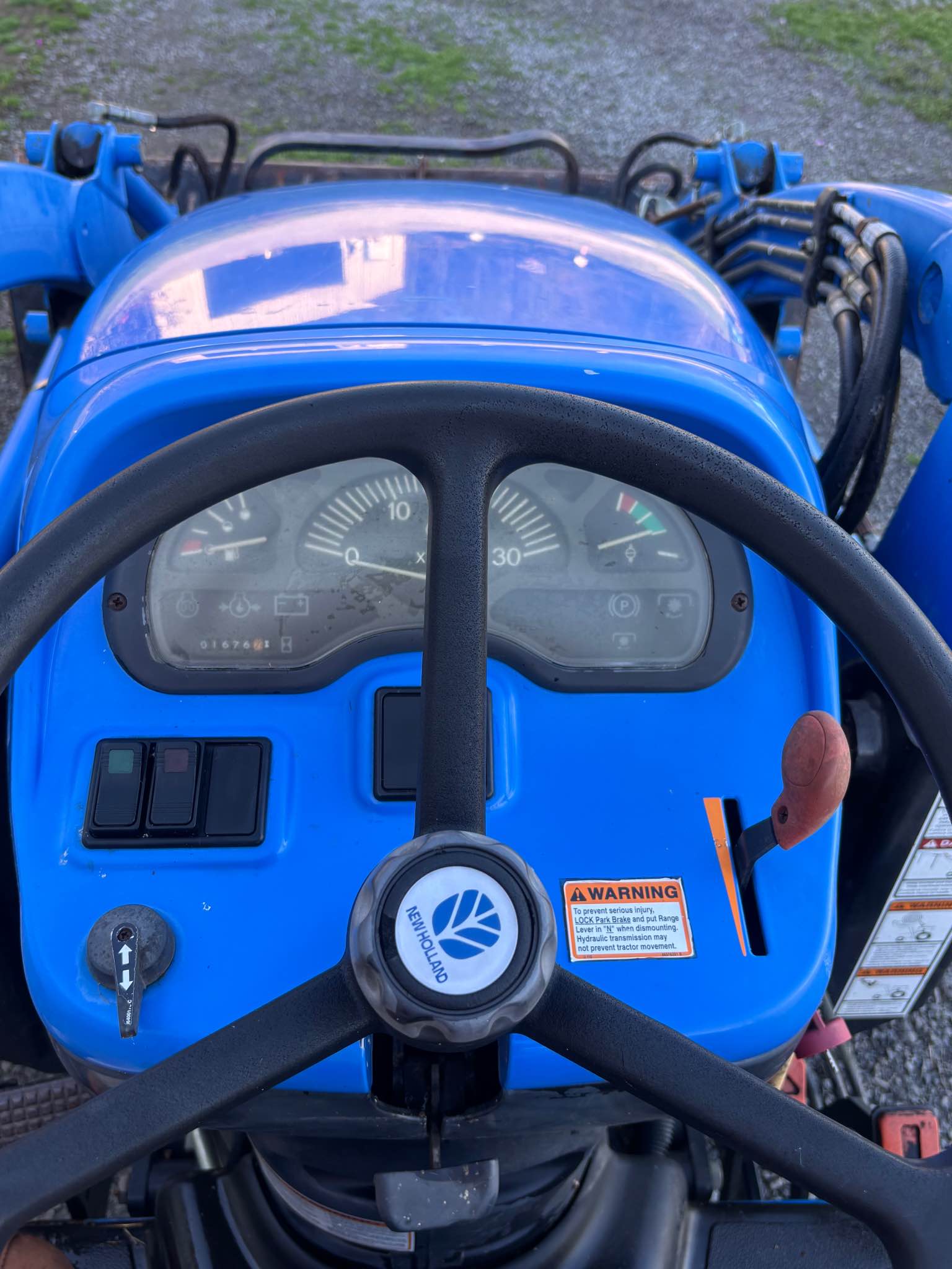 2003 Hydrostatic New Holland TC45 w/loader - Commercial Vehicles ...