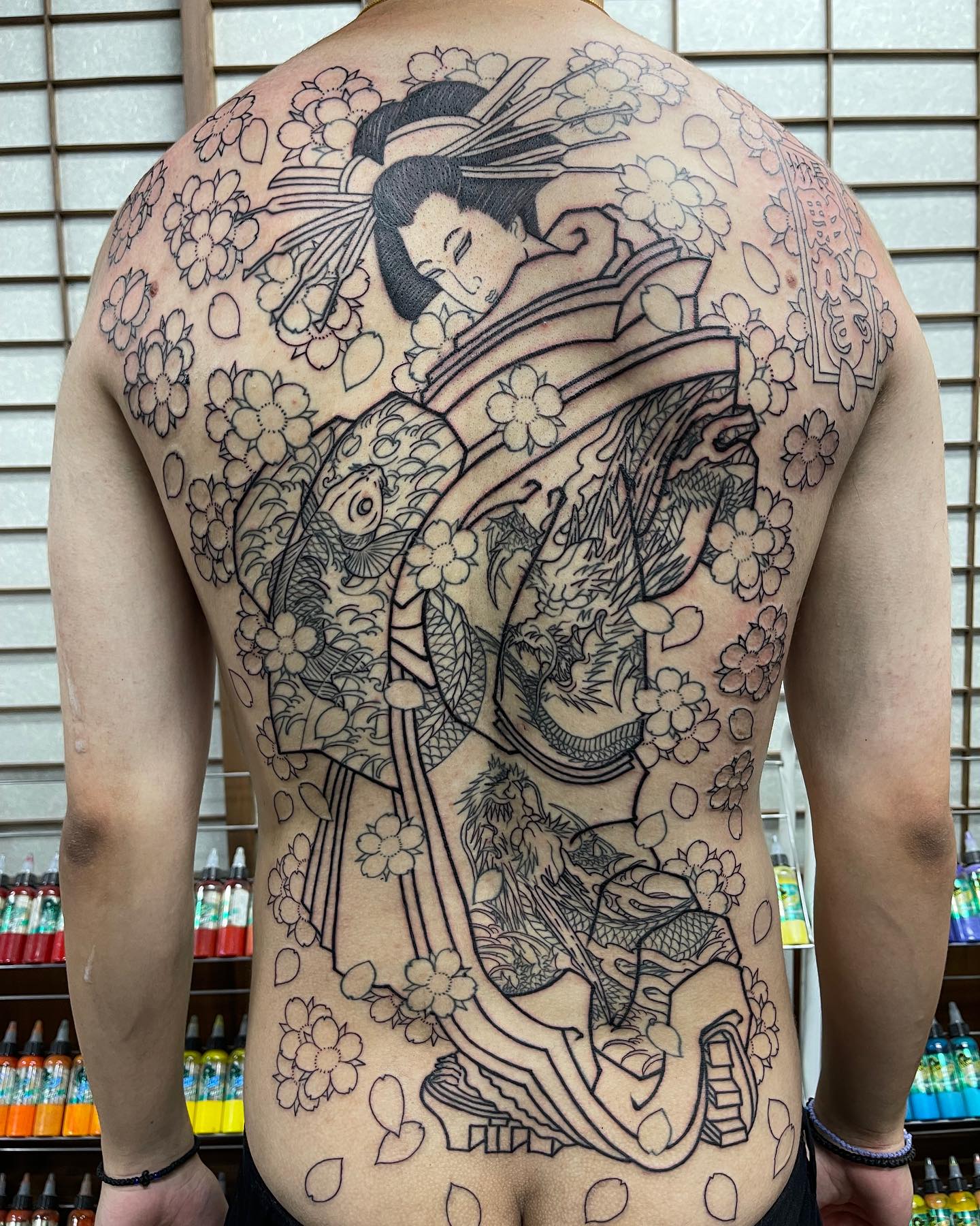 OIRAN & SAKURA BACK TATTOO START! #horikazu#tattoo#tattoos