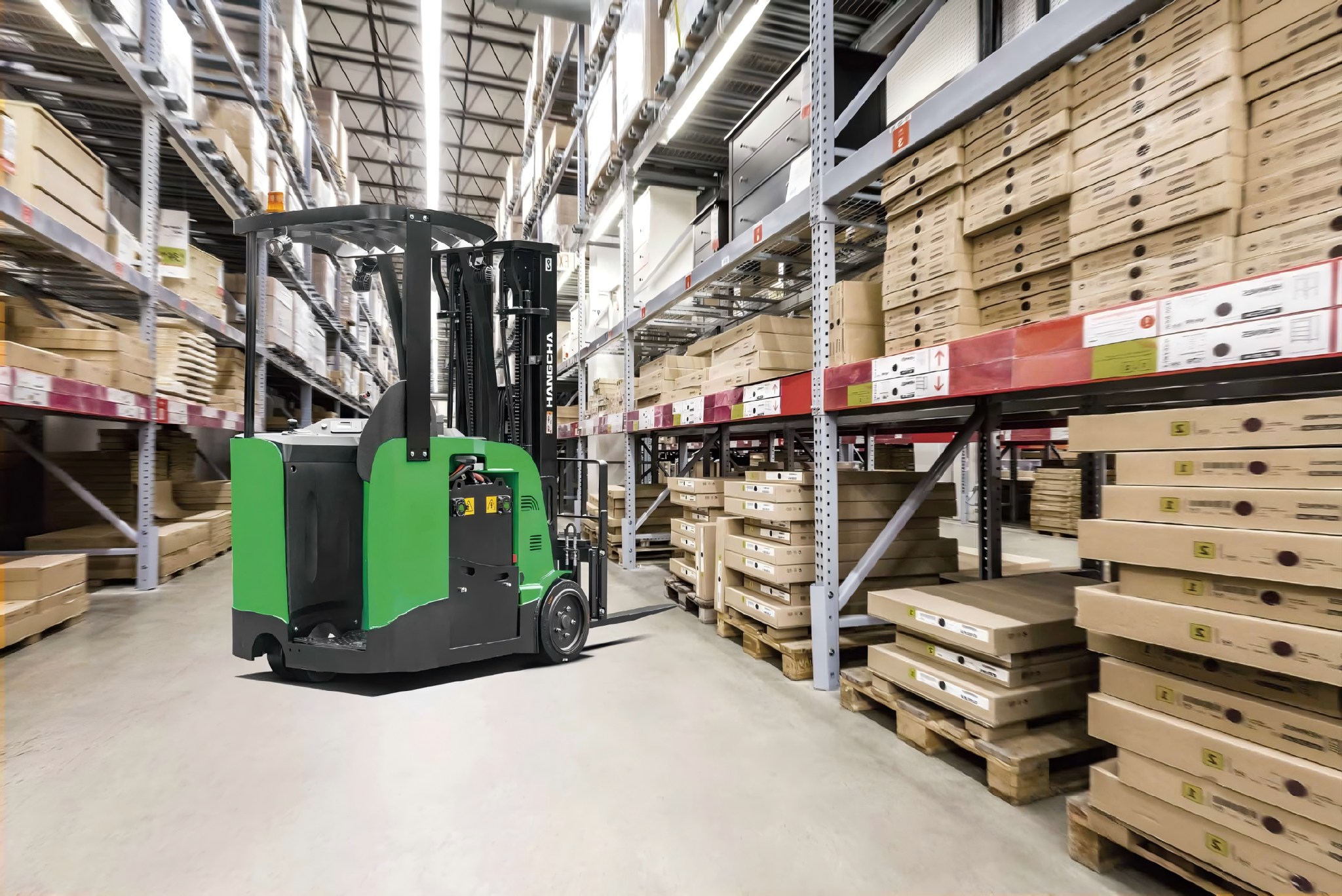 Hc - Redefining Narrow-Aisle Work: A True Counterbalance Forklift 🚛 ...