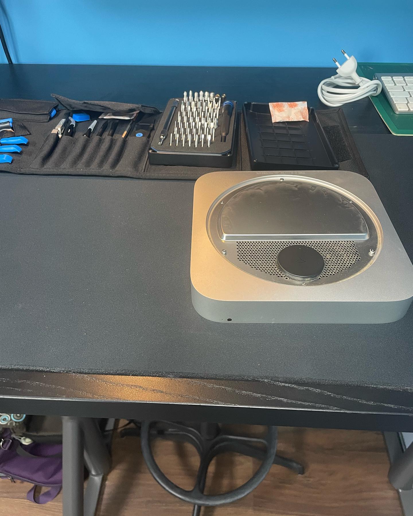 How to reinstall macOS Ventura on a 2012 Mac mini?