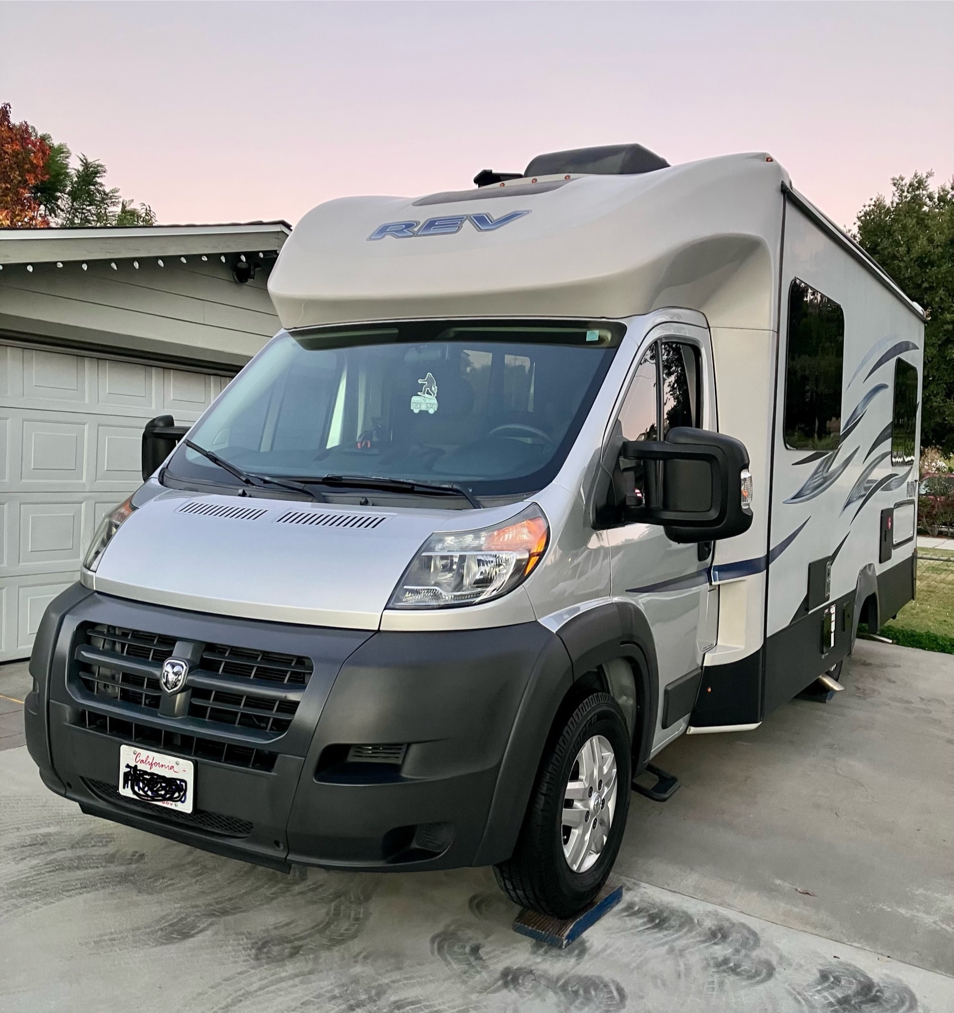 2016 Dynamax REV 24TB - RVs & Campers - Santa Clarita, California ...