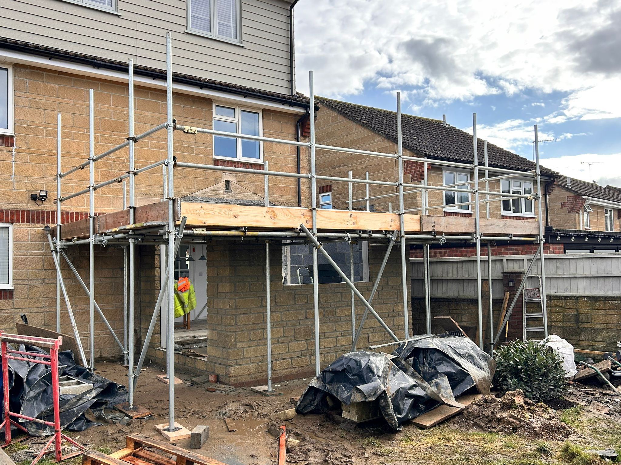 Staggered Scaffolding