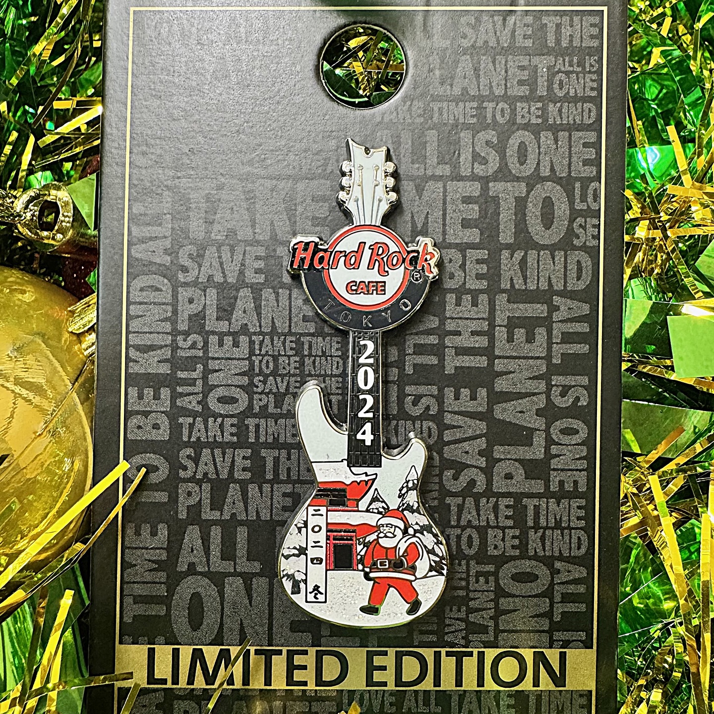 Hard Rock Cafe Tokyo - ?Ho! Ho! Ho!?Holiday Season Pin is now 