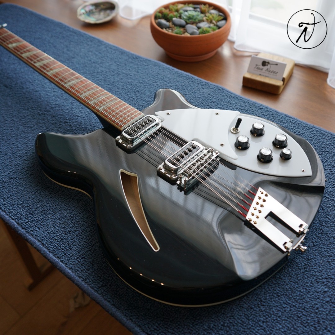 Does the Burny BRB-65 sound like a Rickenbacker?