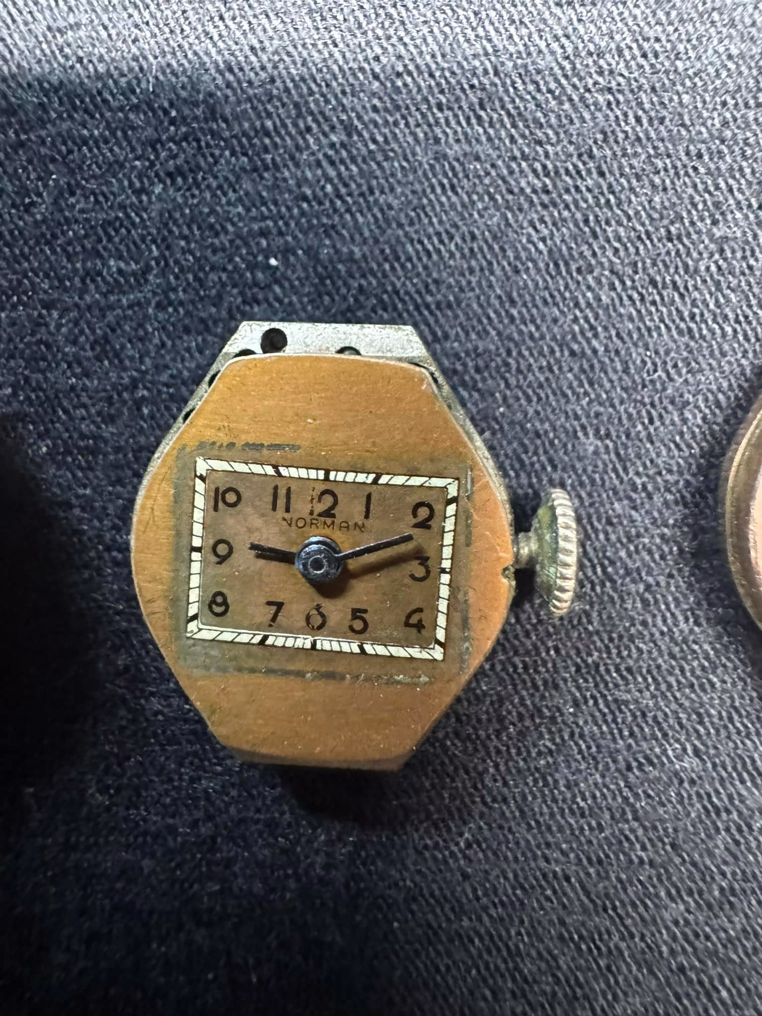 Montre Vintage Guy Gosard En Or 18K - Cadran Jaune, Bracelet Cuir - Mouvement Quartz, Neuve Avec étiquettes