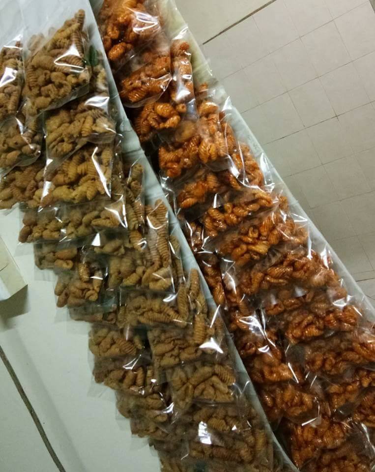 Kuih siput shell snack