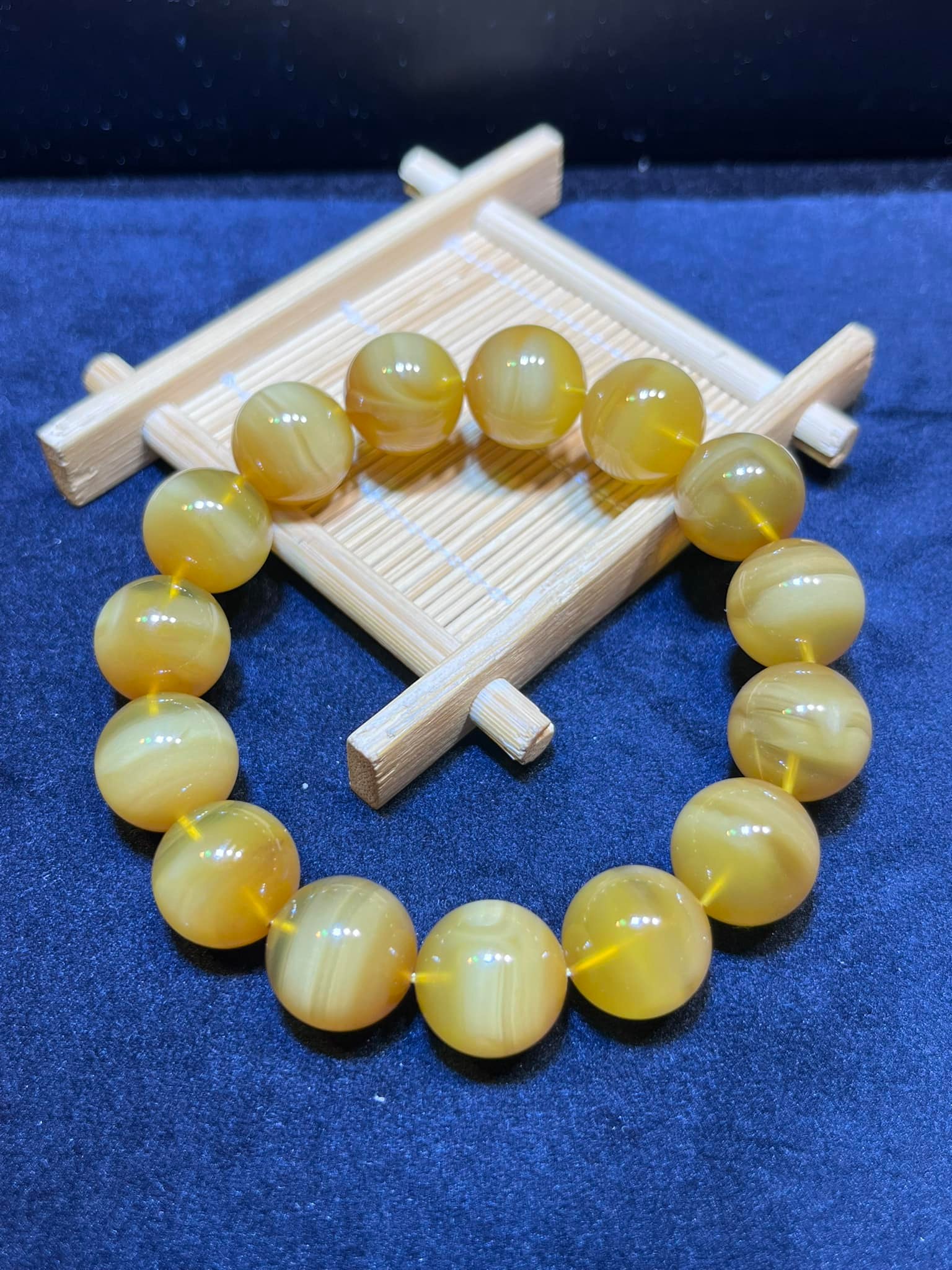 蜜蜡14.3mm，完美无暇、油润细腻，现货、精品中的战斗机👍👍