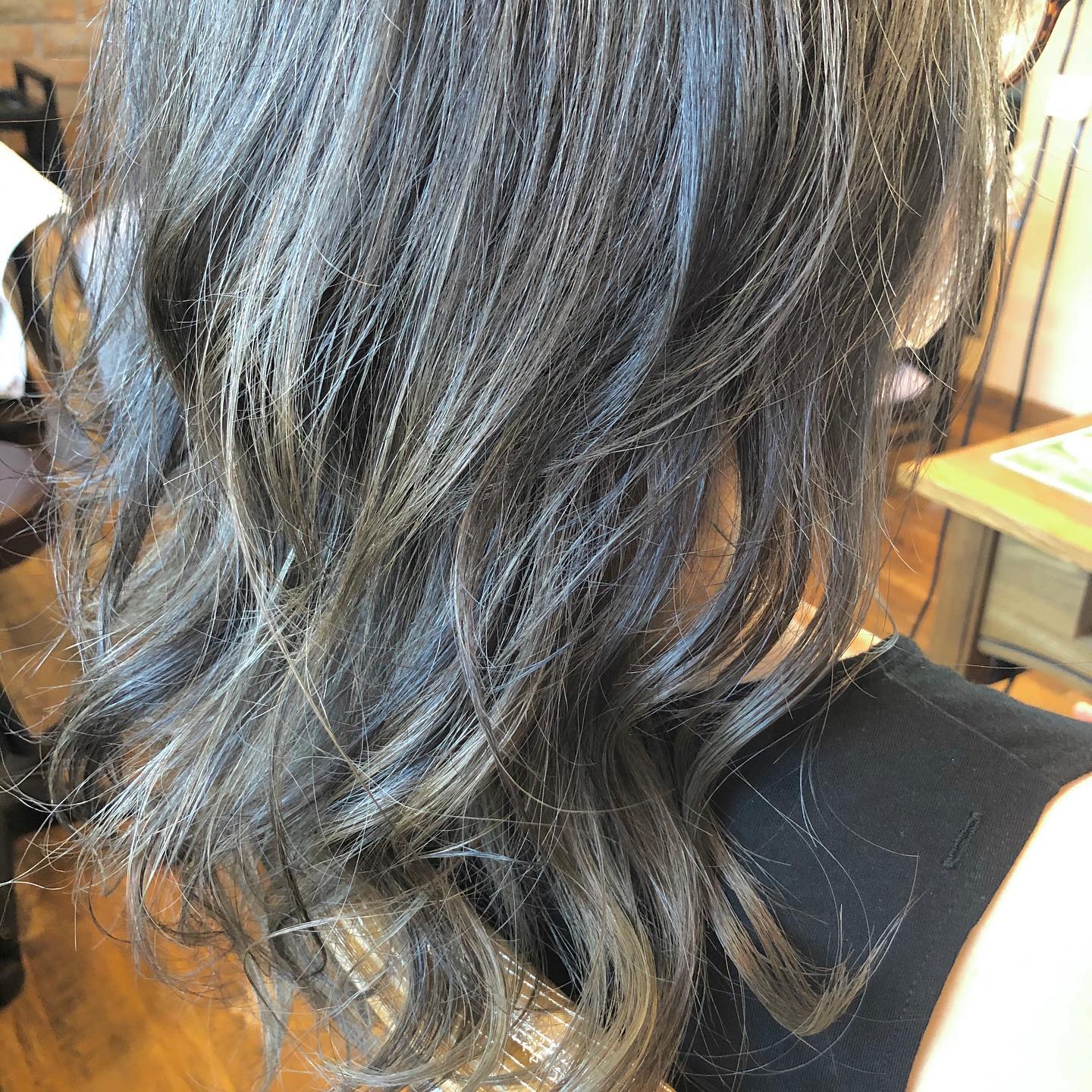 帯広美容室fil ハイ ローライトでオシャレヘアー 帯広美容室fil 帯広美容室 ハイライトローライト Facebook