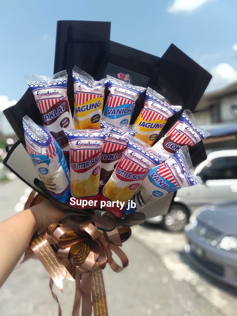 Super Party jb - Bouquet Roti untuk orang sakit. Lokasi... | Facebook