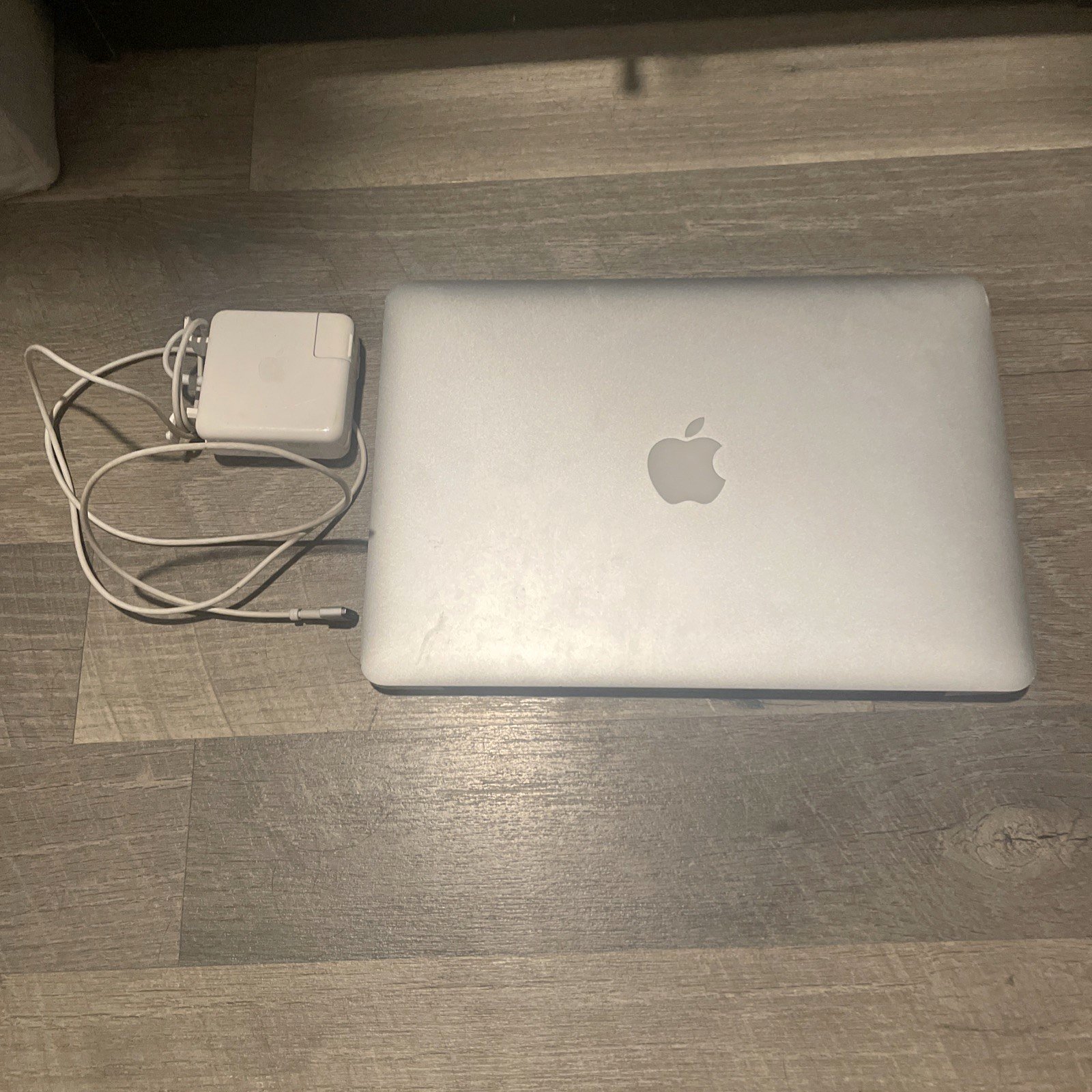 Apple Macbook Pro 13