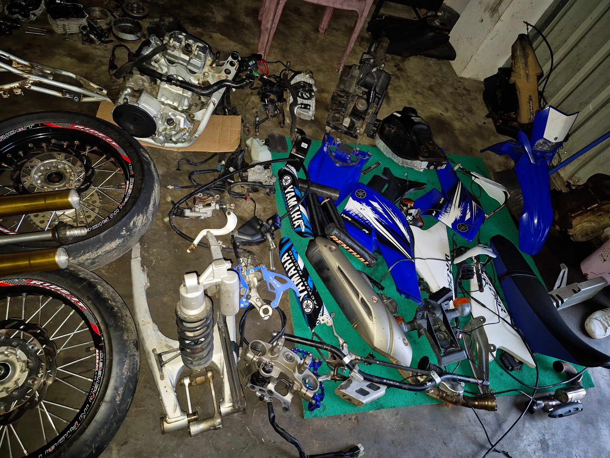 wr250r parts delivery ok 0762852067 等 မိ်မဝ Sa ទងសស្ស