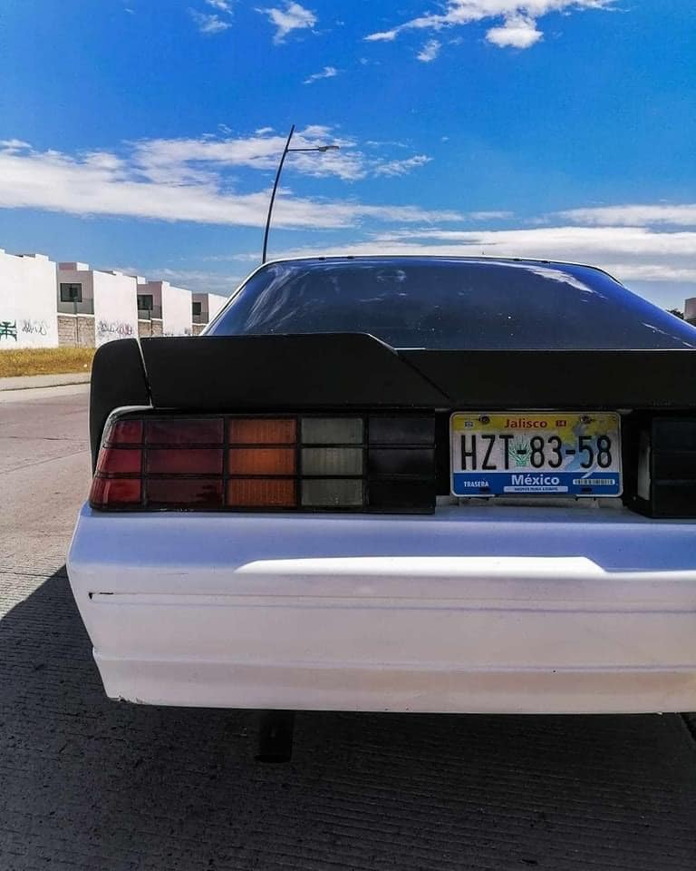 Showcars 3-Piece Rear Spoiler For 82-92 Chevy Camaro – IROC Style, Black Gel Coat (Fiberglass, Needs Paint)