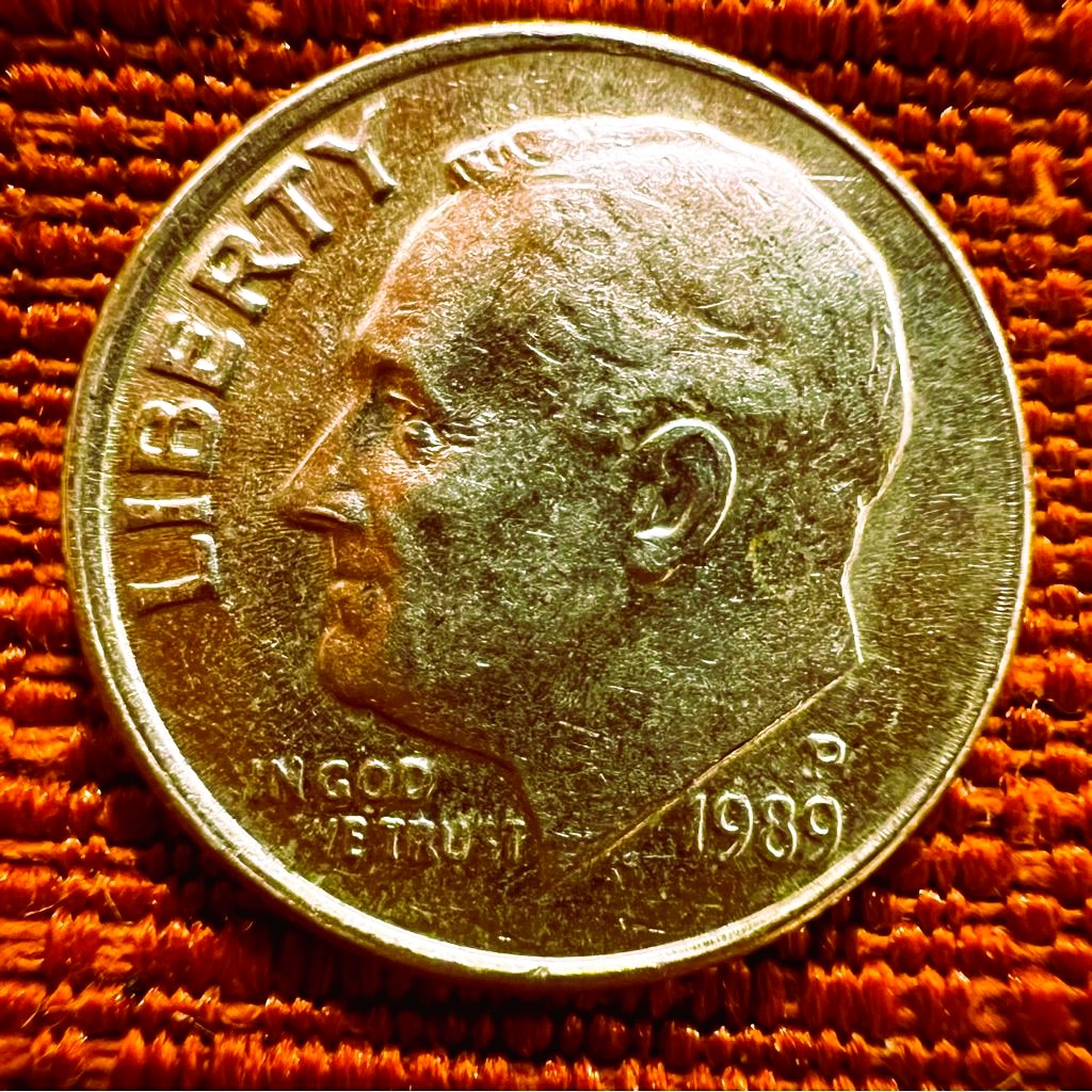 1989 dime off-center mis-strike error coin