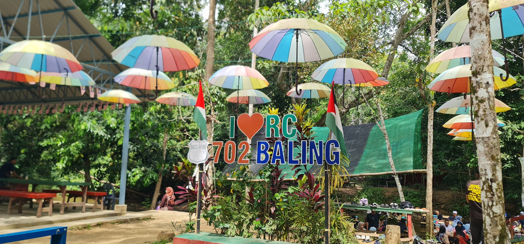 RIMBA CAFE KUALA KEDUA