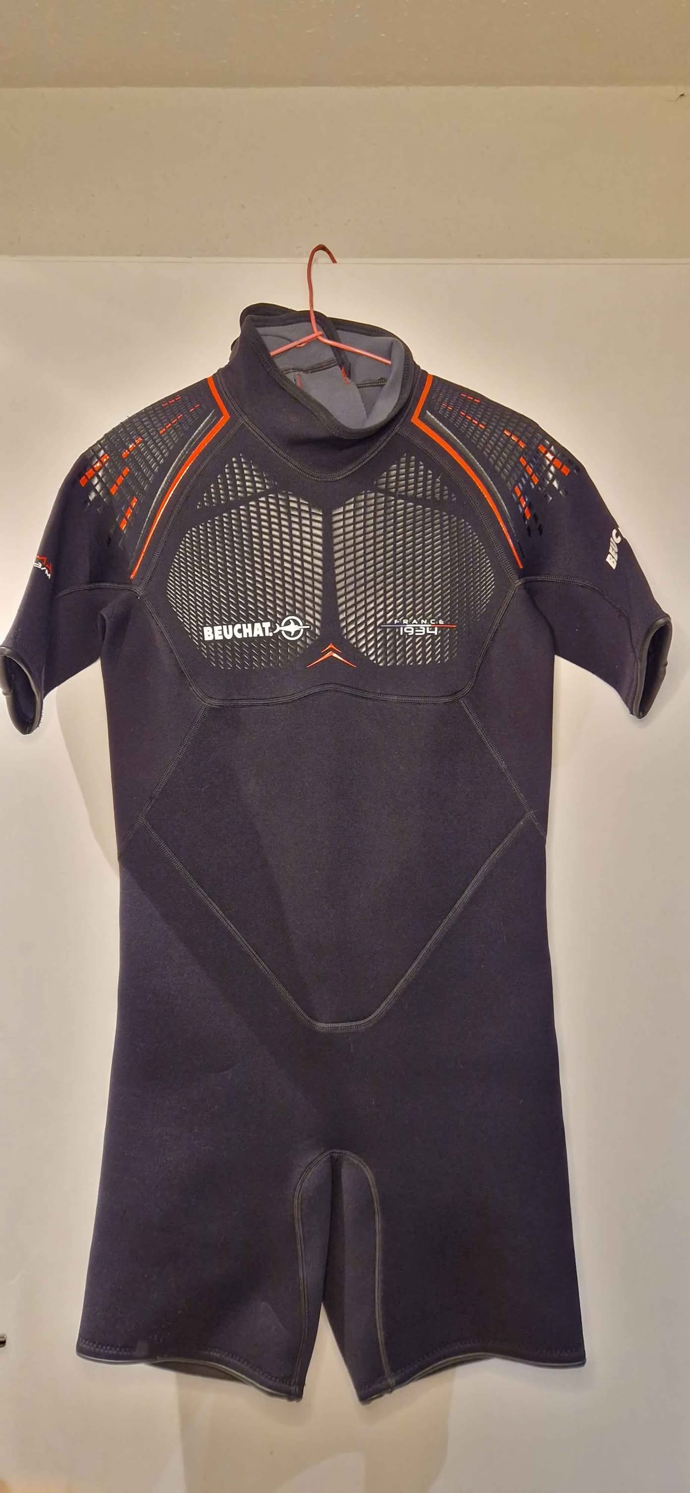 Combinaison Plongée Beuchat Optima 3mm – Néoprène Stretch, Coupe Anatomique, Renforts Genoux, Conçue En France