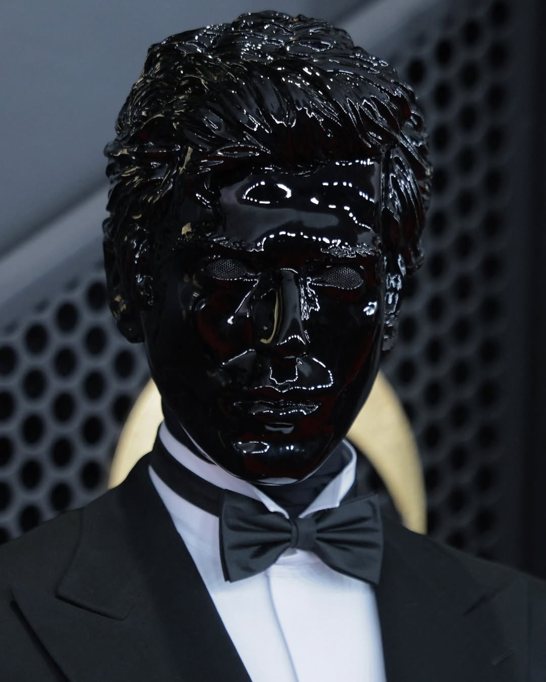 🔥 Check out this wild black face drama from the 2026 Grammys