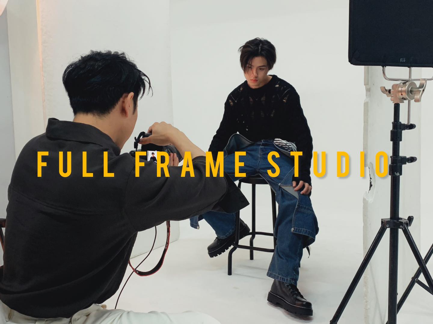 White wall area for your photoshoot!... - Full Frame Studio | Facebook